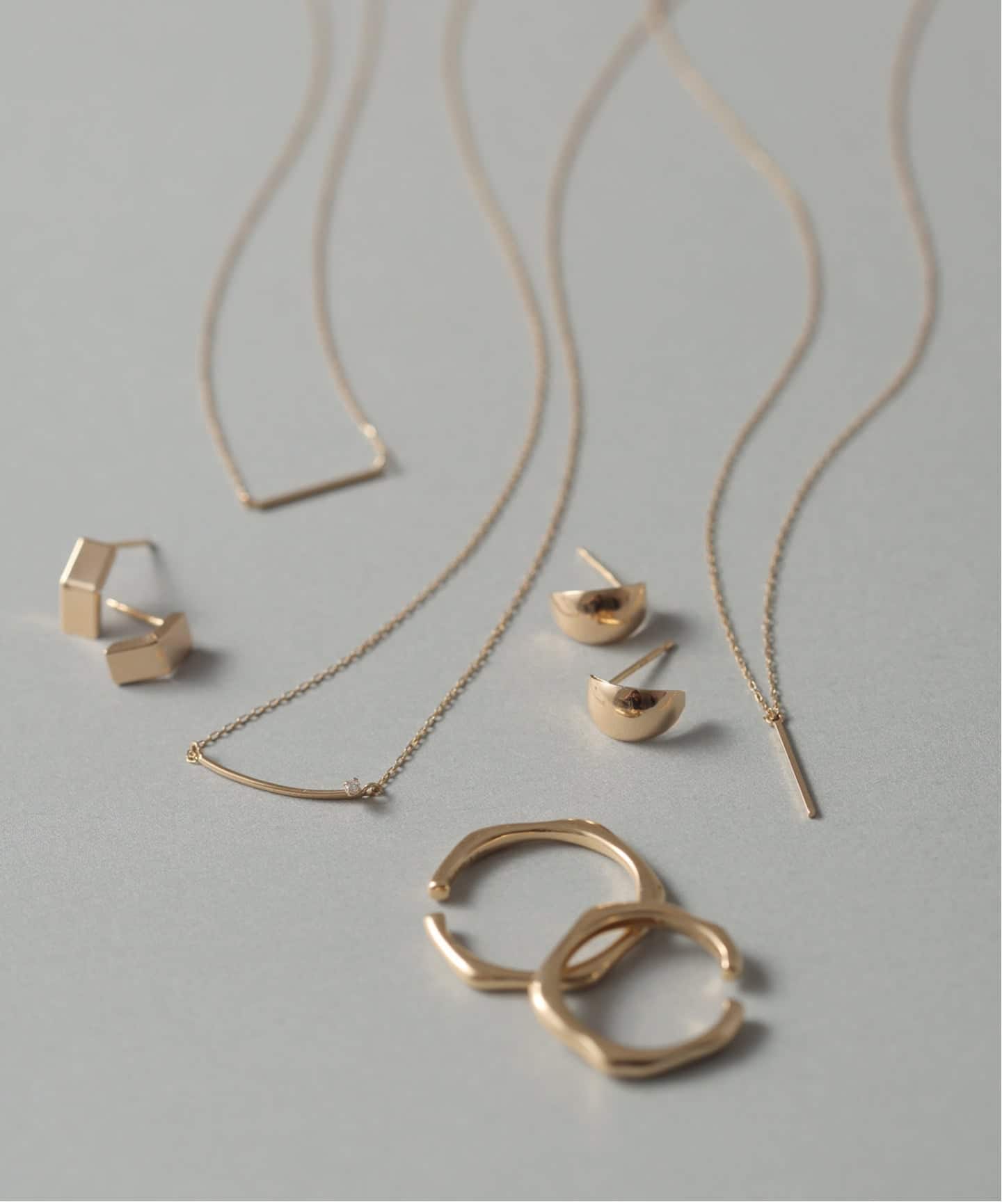 スモールベントピアス K10（両耳）（ピアス（両耳用））｜Lilas（リラ