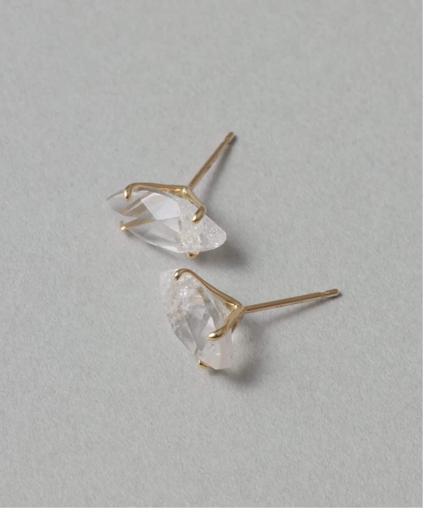 クラッシュクォーツピアス K10（両耳）（ピアス（両耳用））｜Lilas