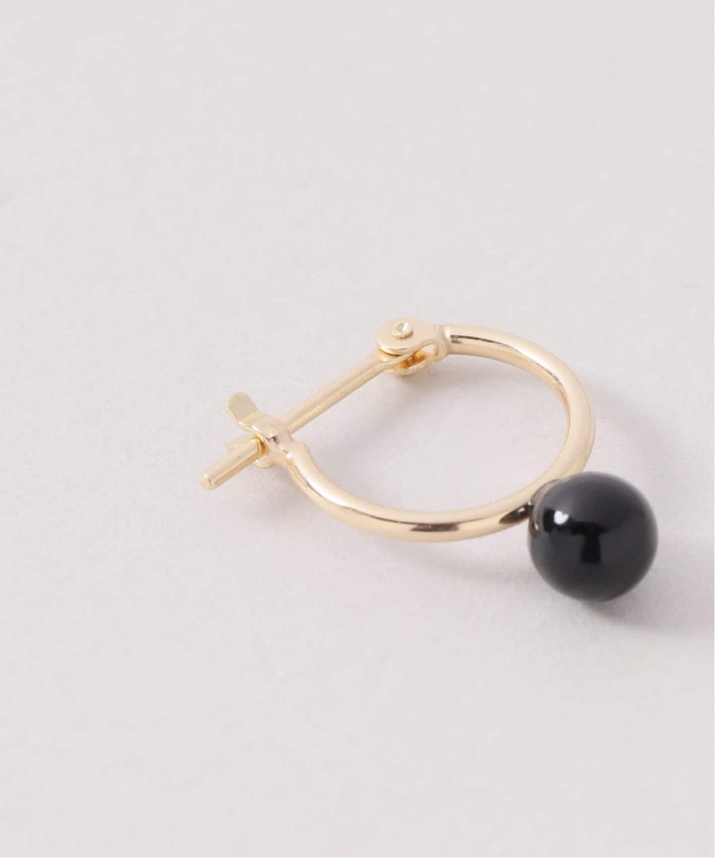 WEB限定》オニキスフープピアスS K10（両耳）（ピアス（両耳用