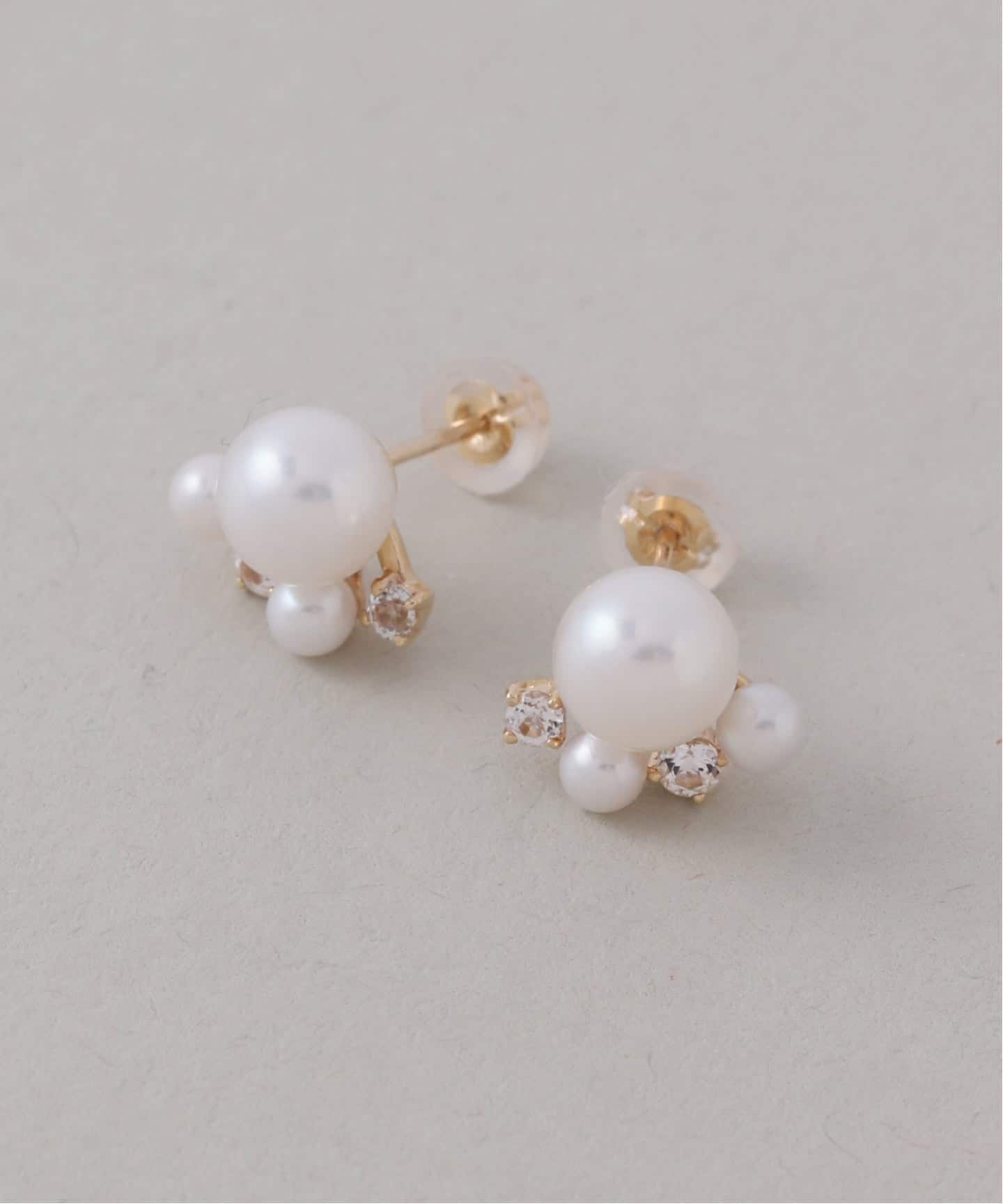 Lilas ボタンパールピアス10K 大きめサイズ Lilas ボタンパールピアス10K 大きめサイズ - メルカリ