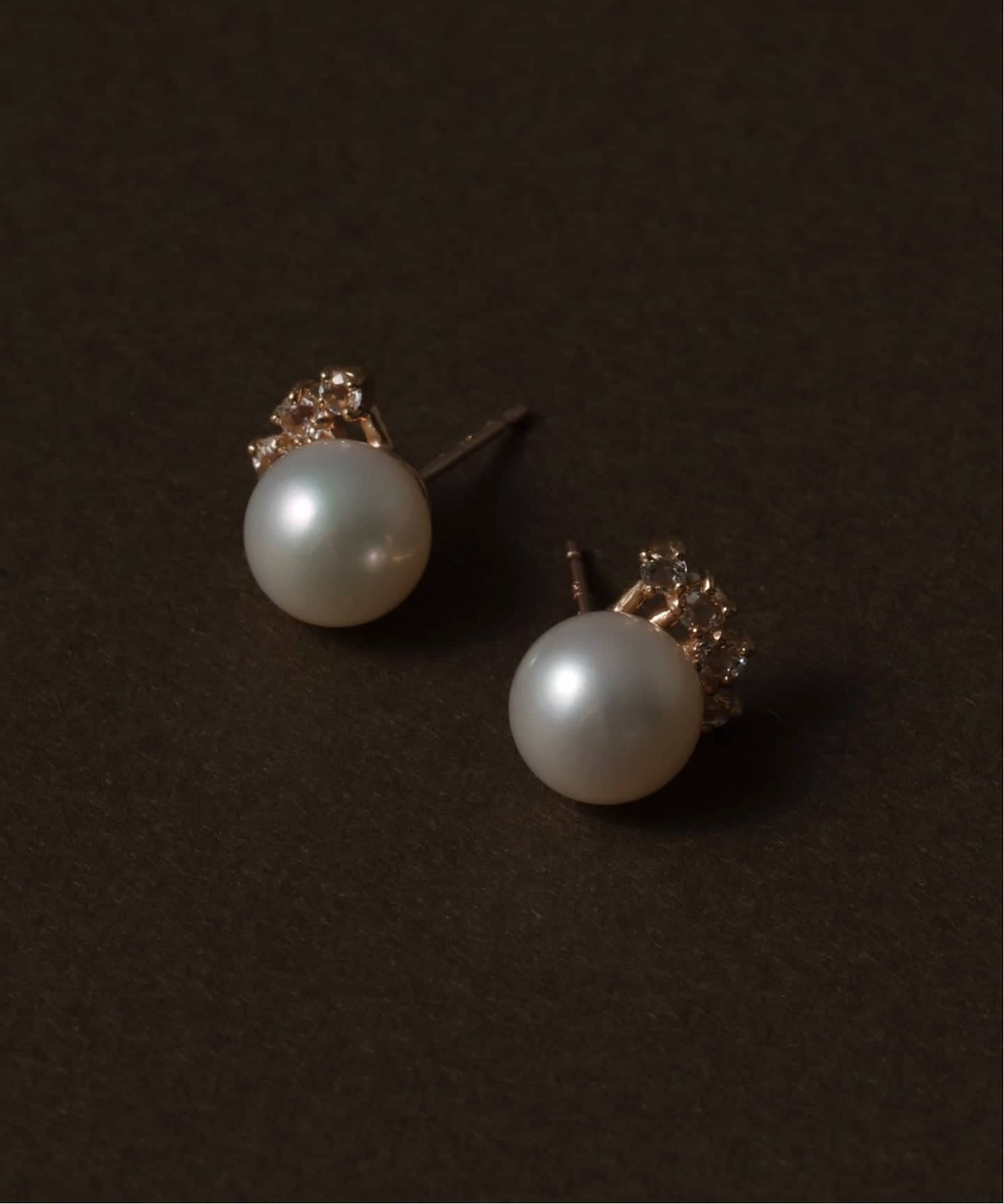 7mmパール*ホワイトトパーズピアス K10（両耳）（ピアス（両耳用