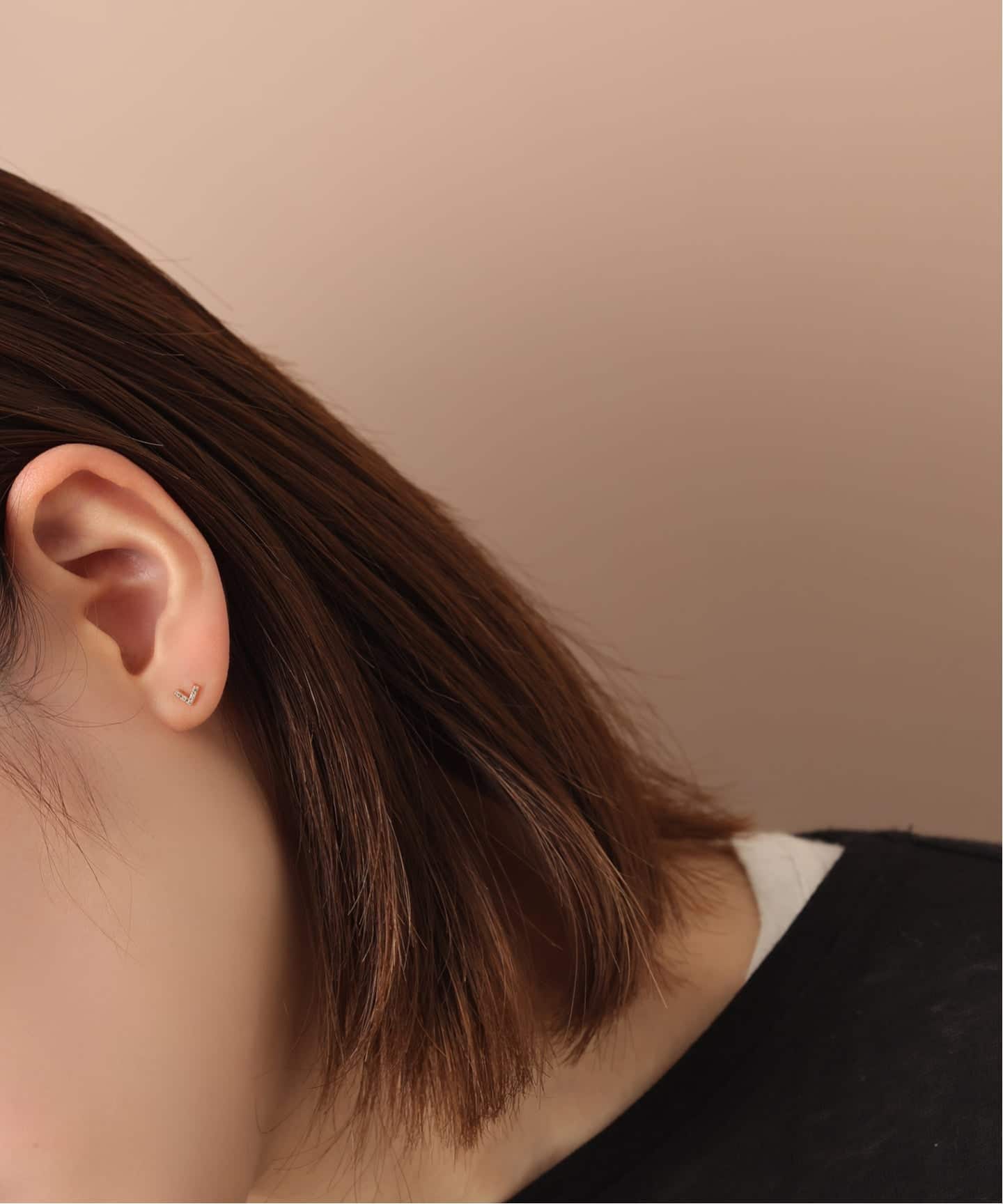 Lilas ダイヤ10mmバーピアス K10 両耳 ボックスダイヤ12mmバーピアス K10（両耳）（ピアス（両耳用