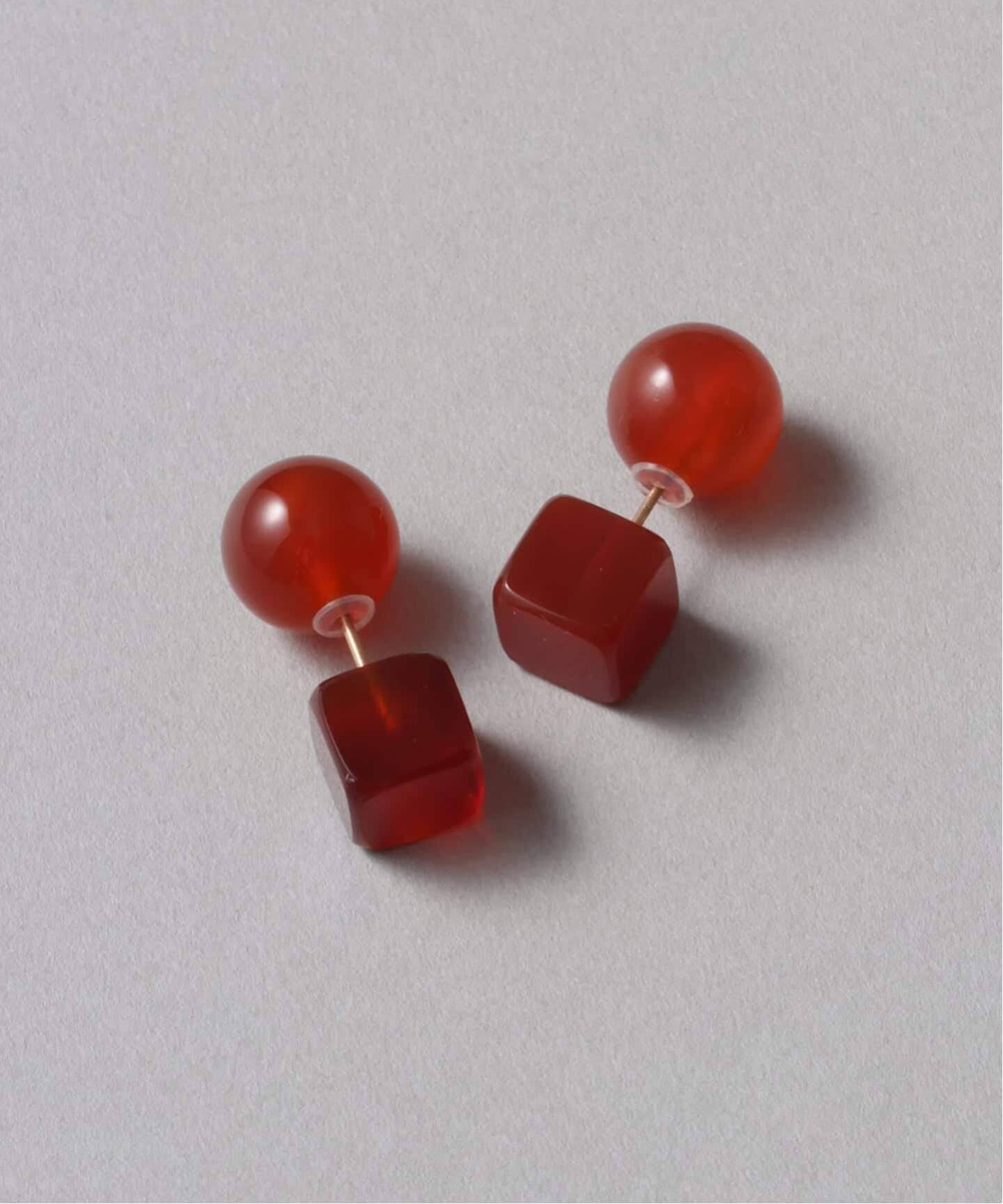 ラウンド*キューブカラーストーンピアス K10（両耳）（ピアス（両耳用