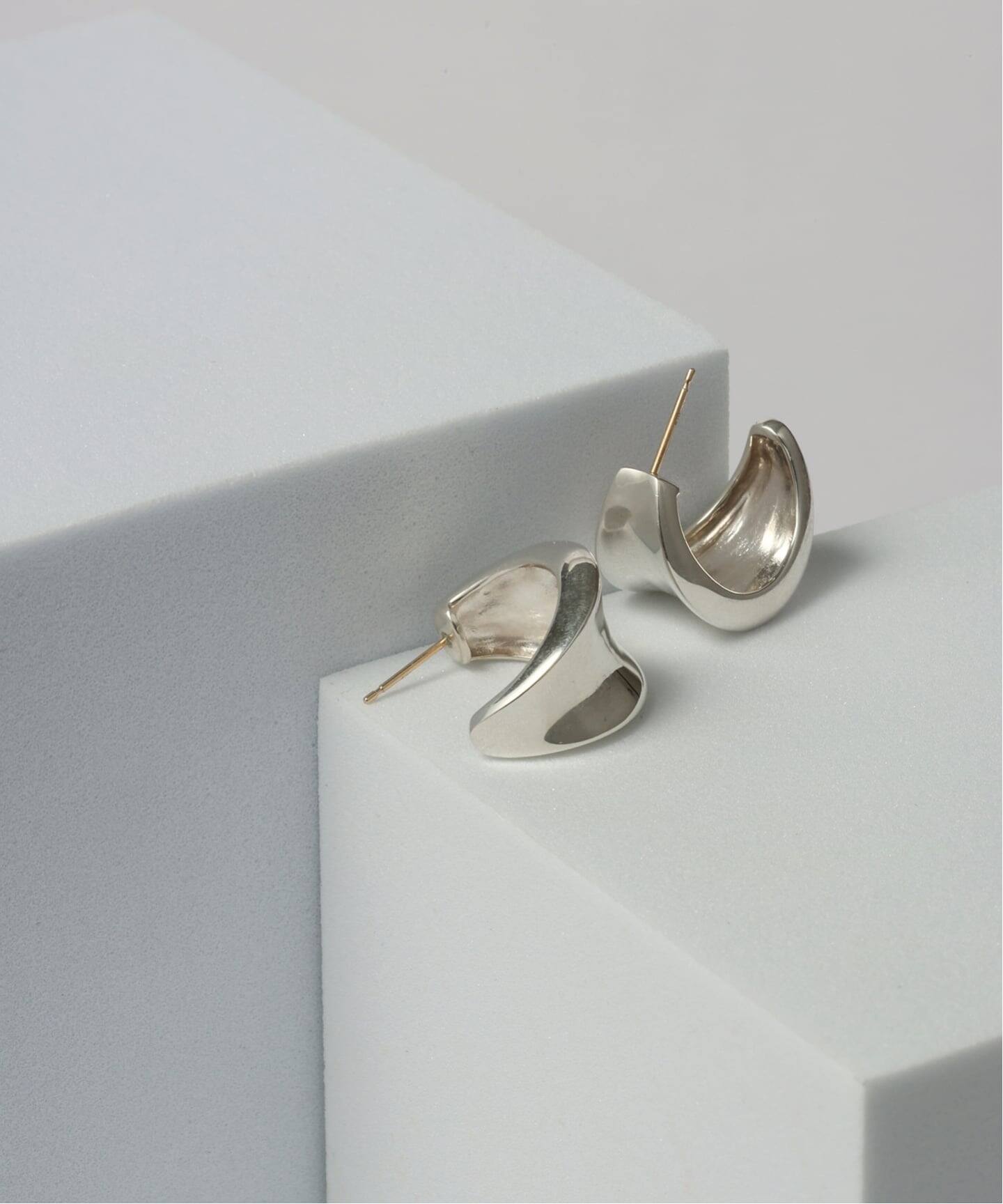 SAMH by LILAS】ワイド平甲丸ピアス SV（両耳）（ピアス（両耳用