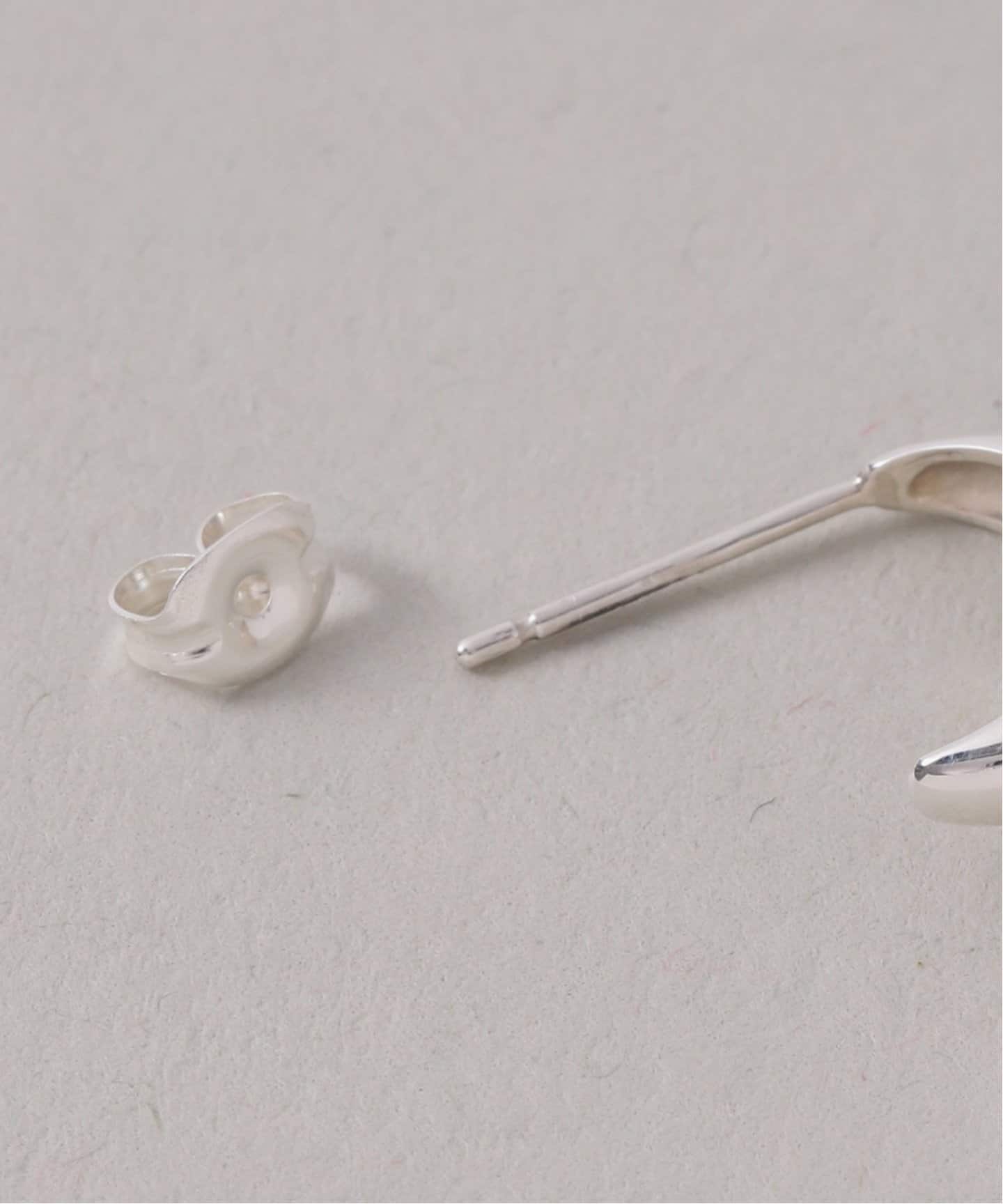 spick and span Lilas 三日月 フープ ピアス　シルバー WEB限定》【SAMH by LILAS】ケシパールフープピアス SV(両耳