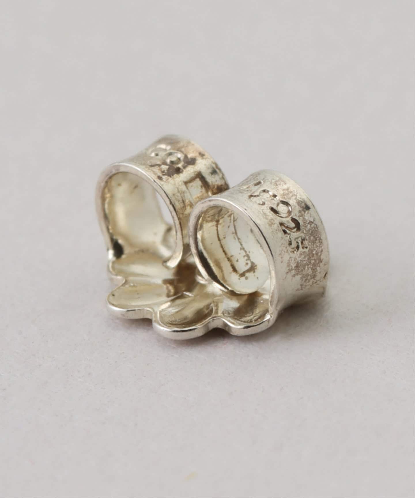 TIFFANY&Co./ティファニー】T wire hoop pierce 925(両耳)（ピアス（両