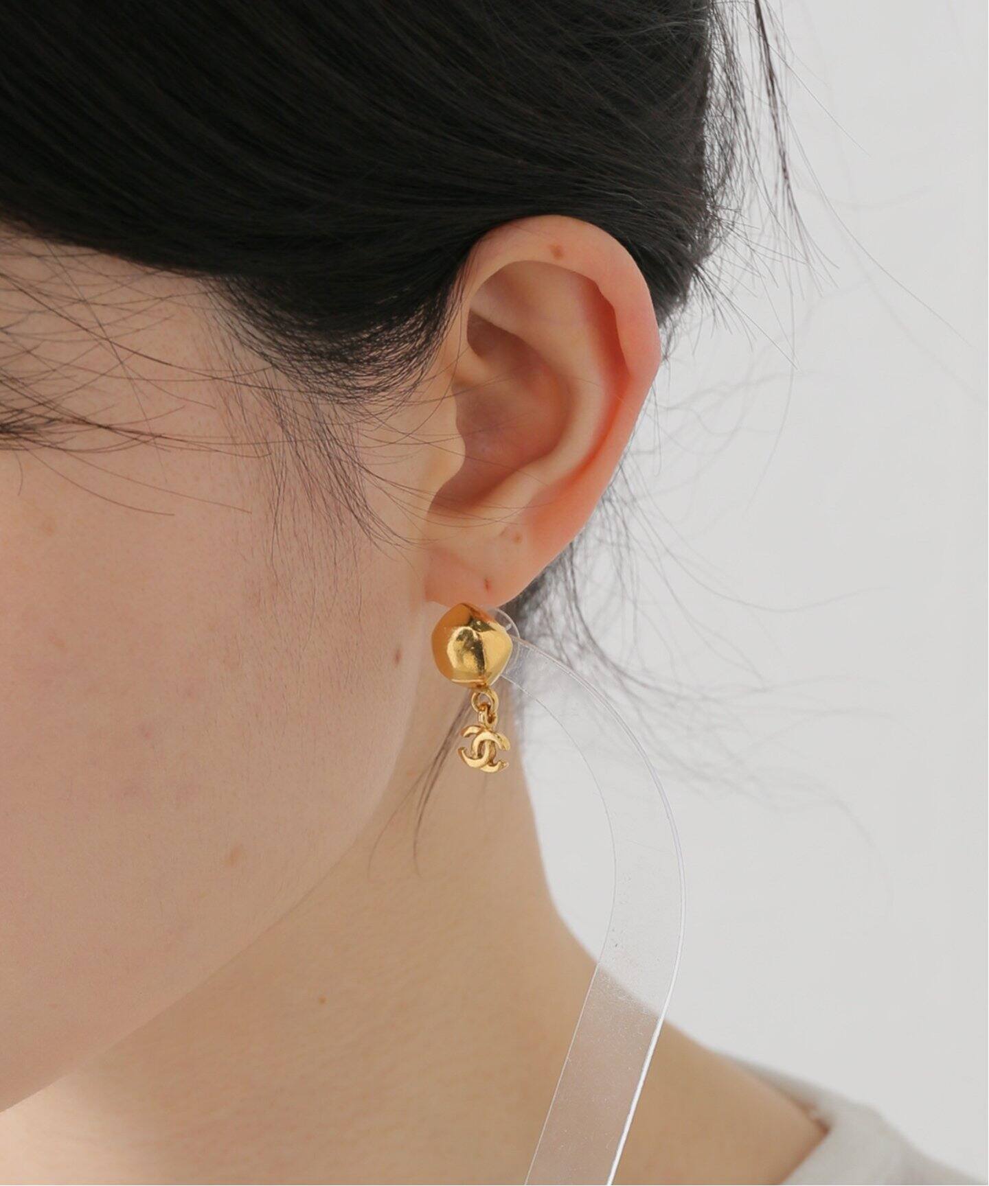 ！CHANEL！　ピアス　ゴールド　ビンテージ CHANEL シャネル フープ ココマーク 01 ピアス ヴィンテージ