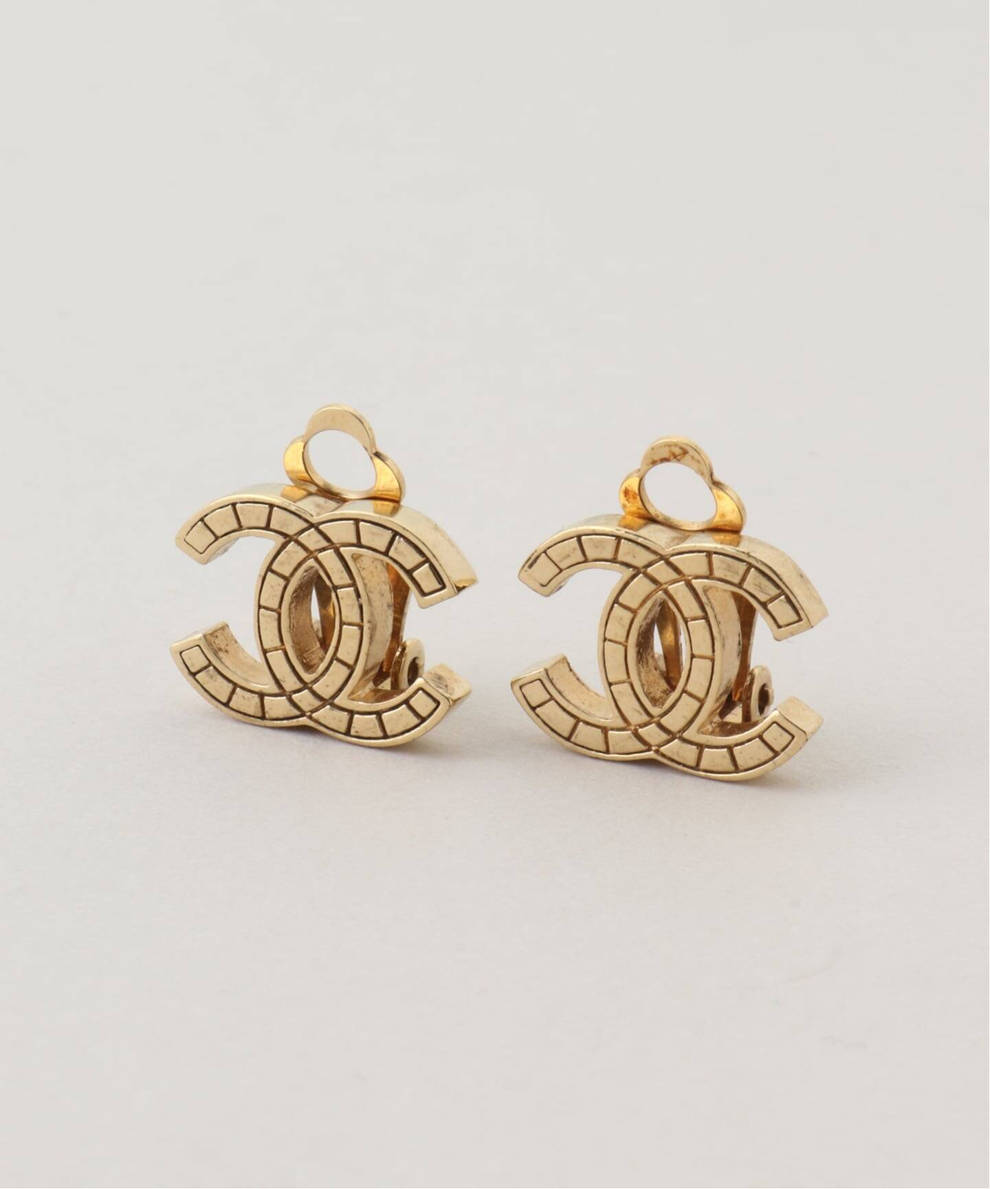 VINTAGE CHANEL/シャネル】earring(両耳)（イヤリング）｜DECOUVERTE