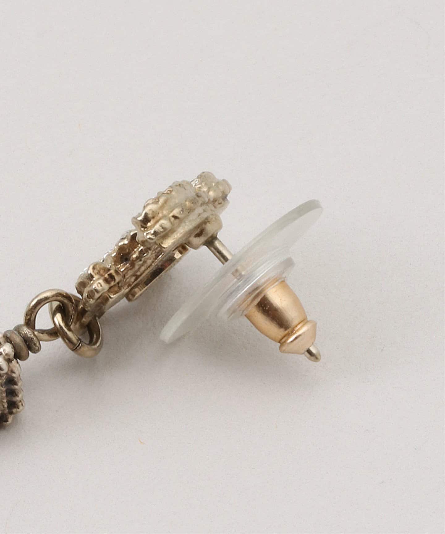 CHANEL/シャネル/ピアス/片耳/ゴールド/ねじれ/ヴィンテージ VINTAGE CHANEL/シャネル】CC pierce(両耳)（ピアス（両耳用