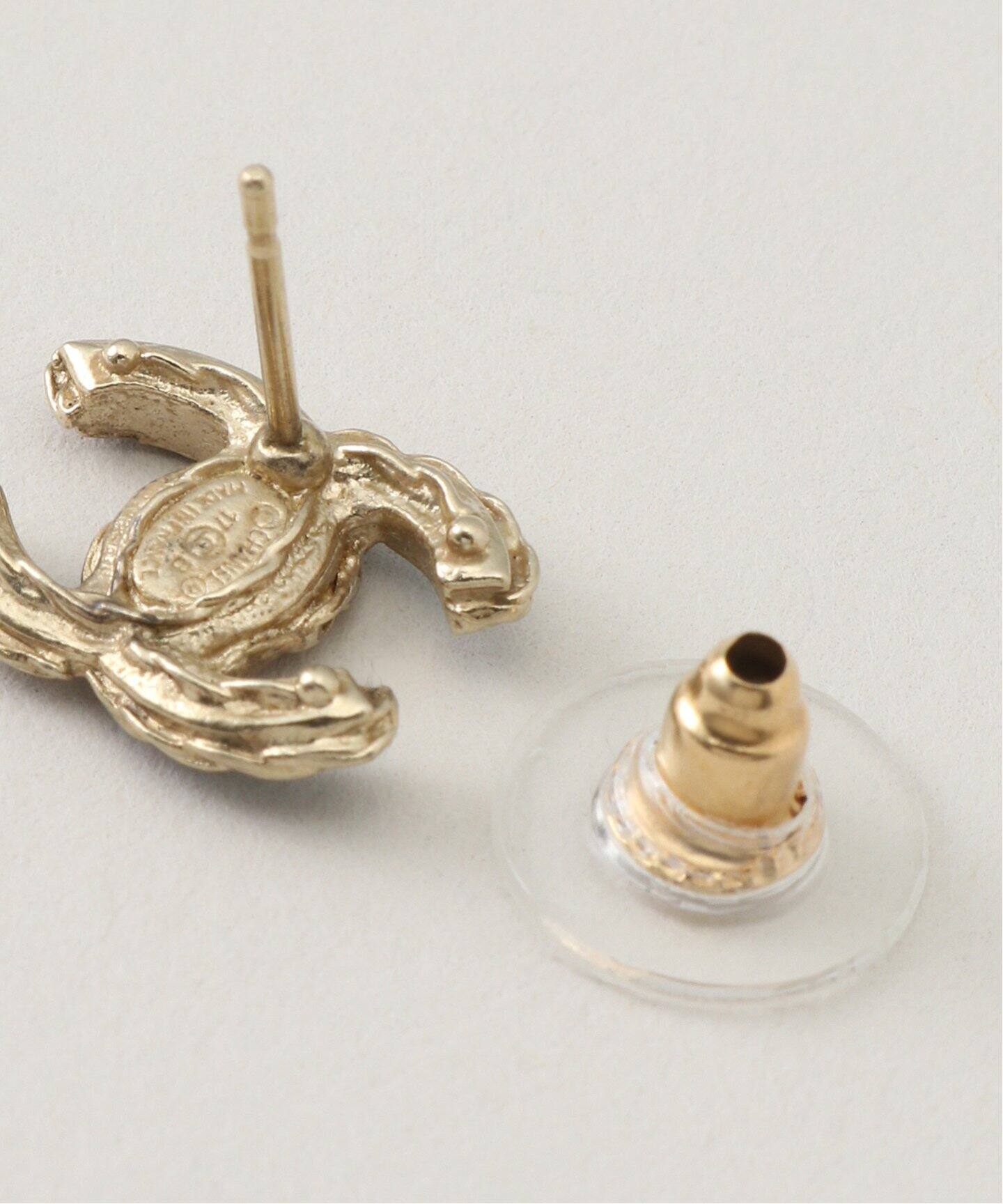 CHANELシャネル ミントグリーン 翡翠風 両耳 スタッドピアス ヴィンテージ VINTAGE CHANEL/シャネル】CC pierce(両耳)（ピアス（両耳用
