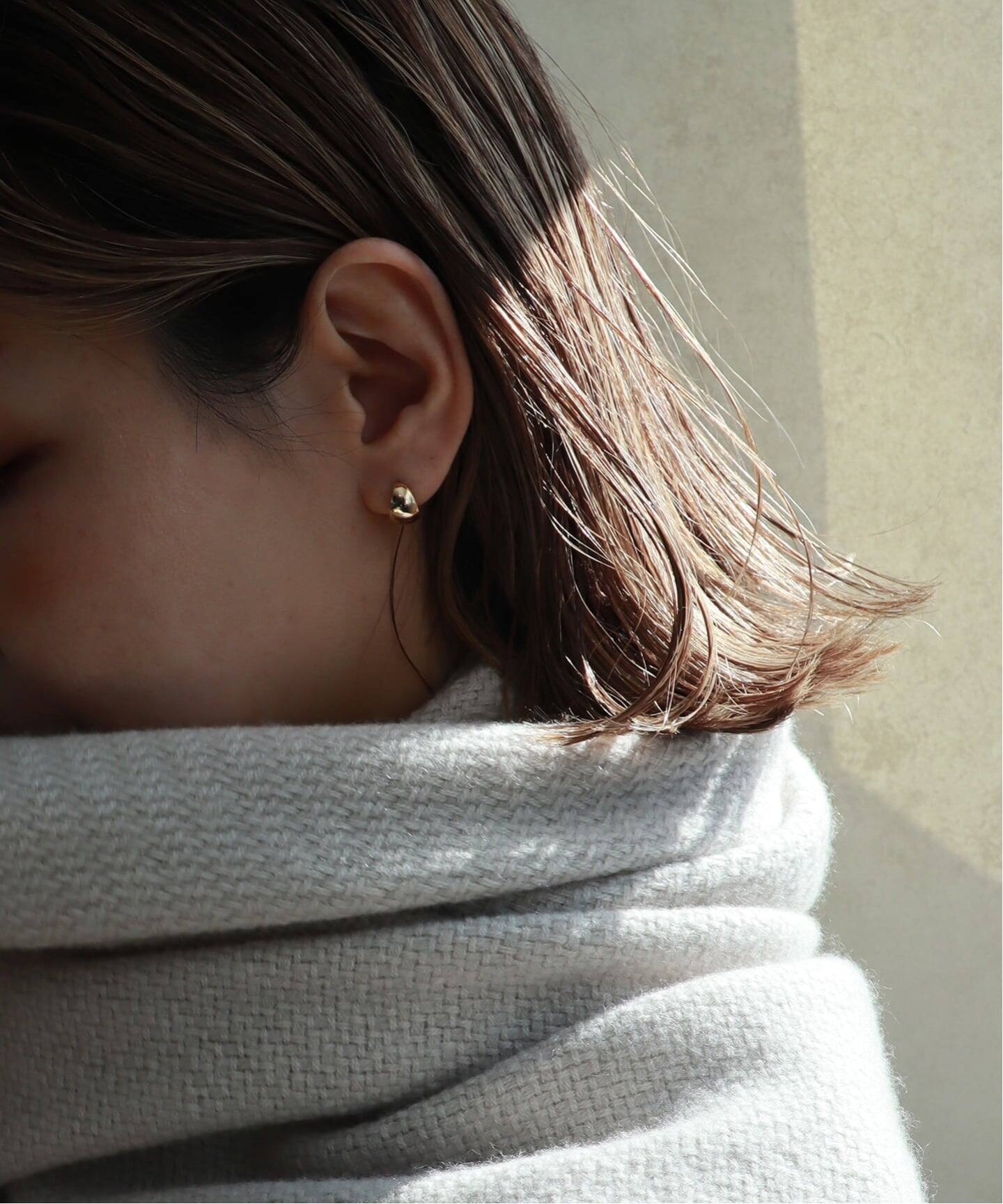 18K wide volume small pierce(両耳)（ピアス（両耳用））｜DECOUVERTE