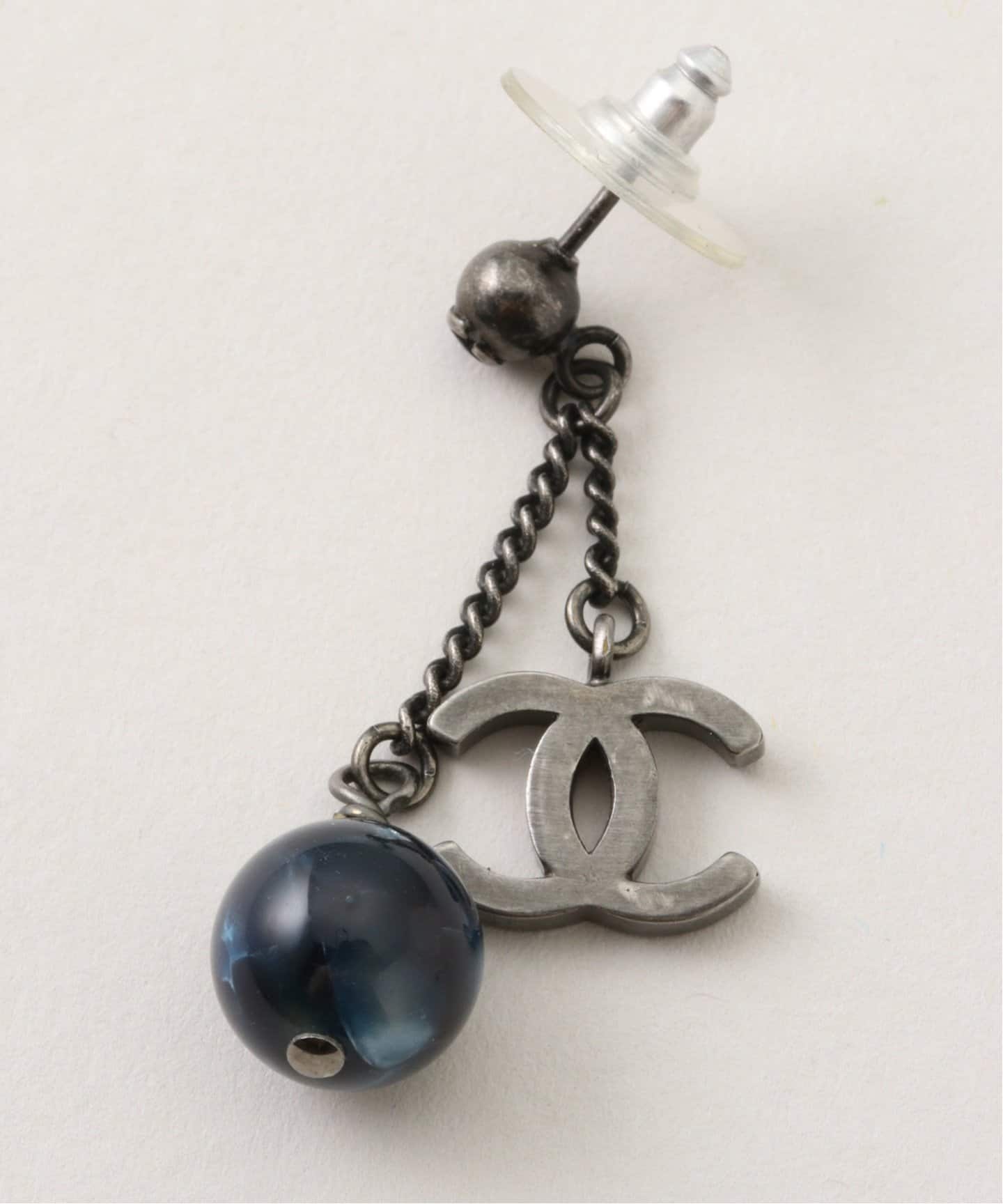 ♪CHANEL　シャネルピアス　ビンテージ　ガンメタ♪ VINTAGE CHANEL/シャネル】pierce logo snap button(両耳