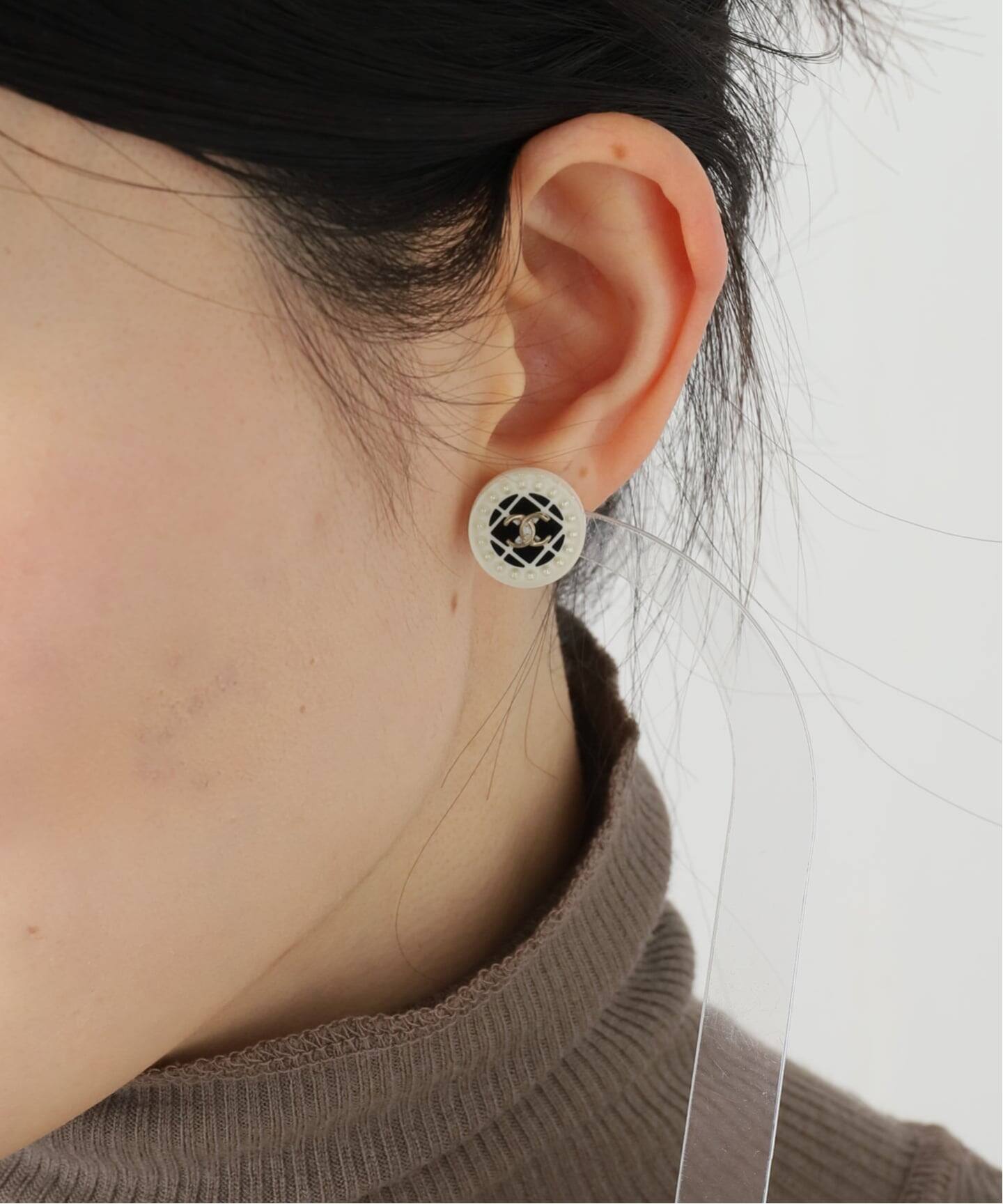CHANEL/シャネル】CC pierce pearl checkered round(両耳)（ピアス（両