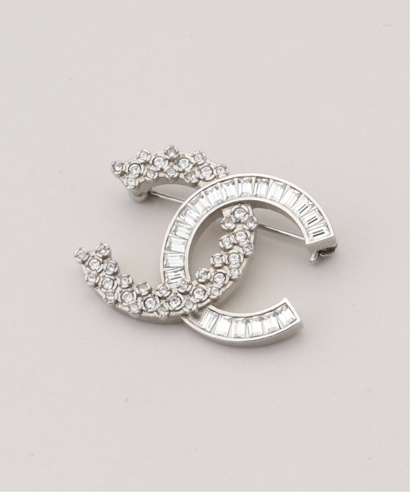 CHANEL/シャネル】brooch（コサージュ）｜DECOUVERTE（デクーヴェルト