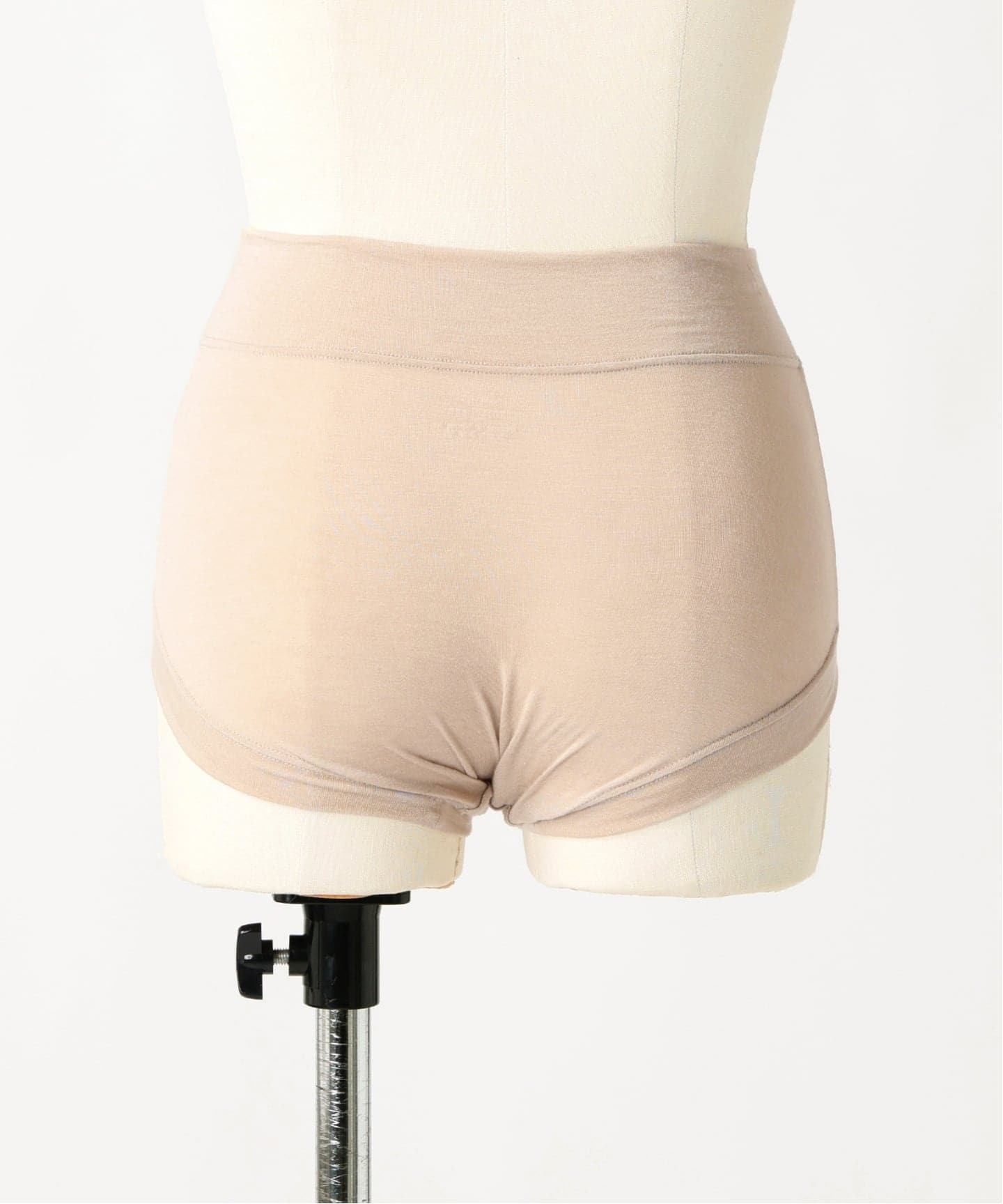 新品/EMILY WEEK Bamboo ストレッチキャミ&ボーイレッグショーツ ACTIVE】Bamboo ボーイレッグショーツ（ベージュ）（ショーツ）｜EMILY