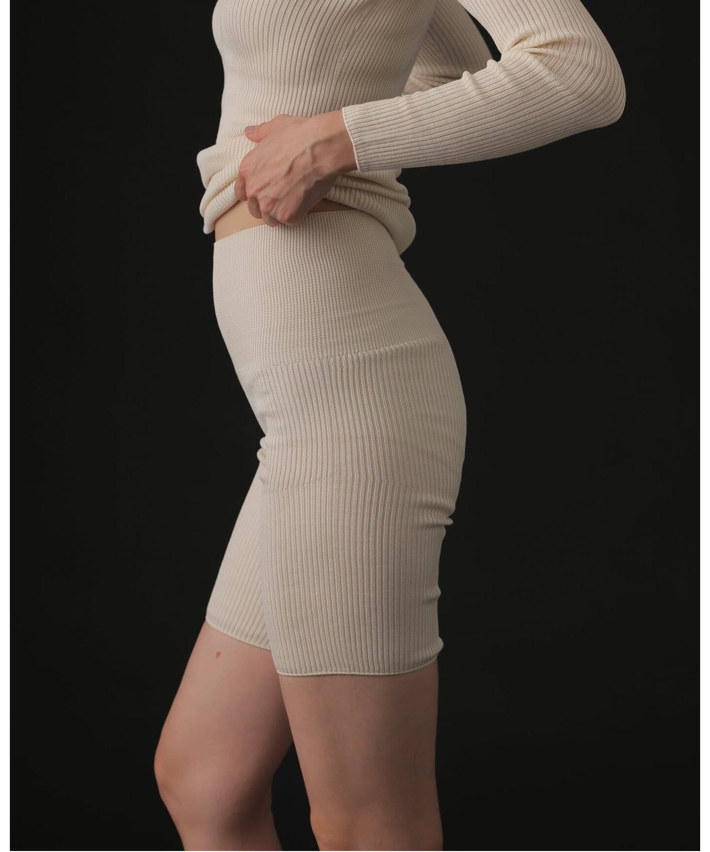 シルク混リブ腹巻パンツ（ショーツ）｜EMILY WEEK（エミリーウィーク