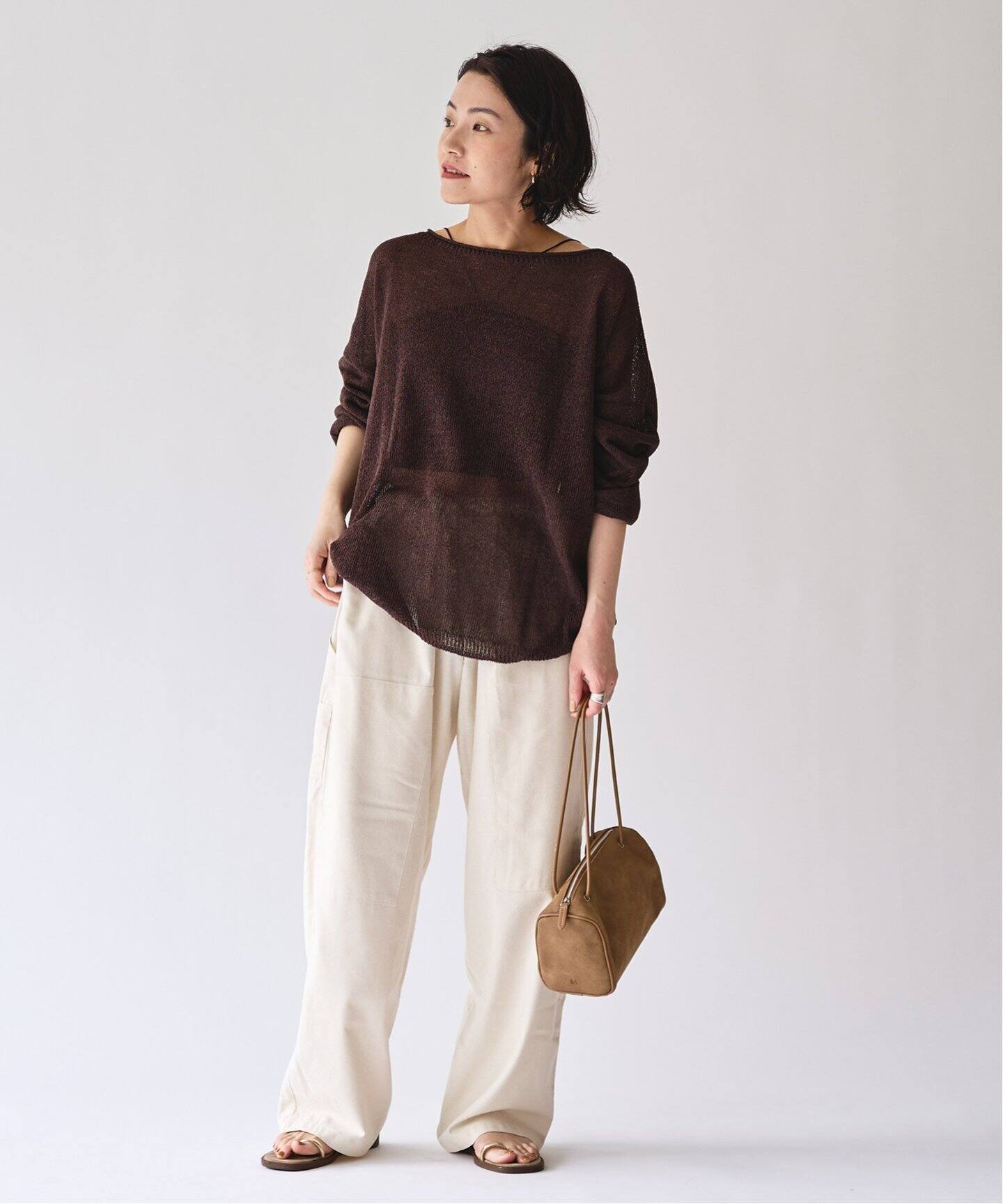 EMILY WEEK×FRAMeWORK Vラインクロップドブラキャミソール（カップ付き