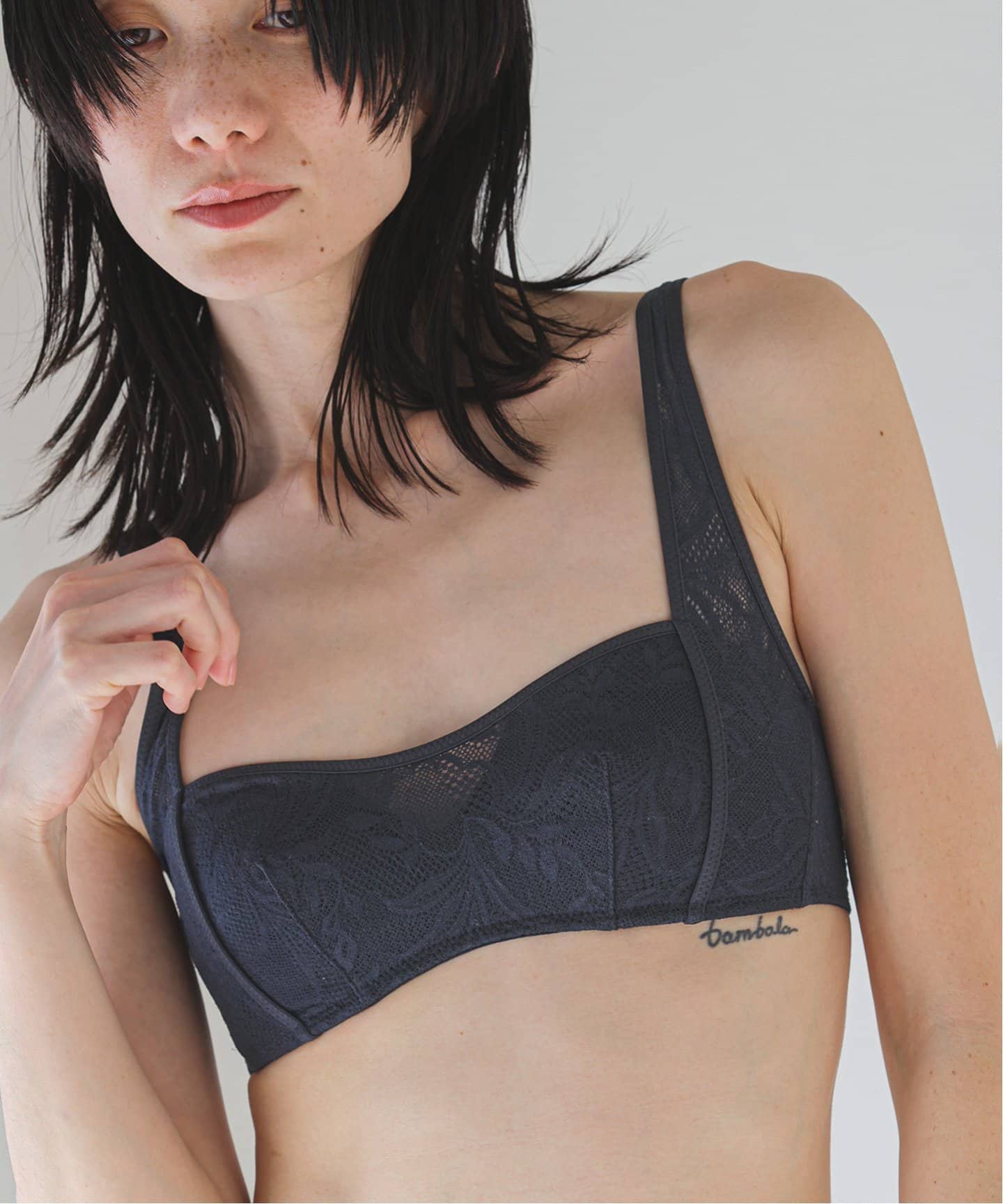 フローラルレースブラ（ブラ）｜EMILY WEEK（エミリーウィーク）の通販