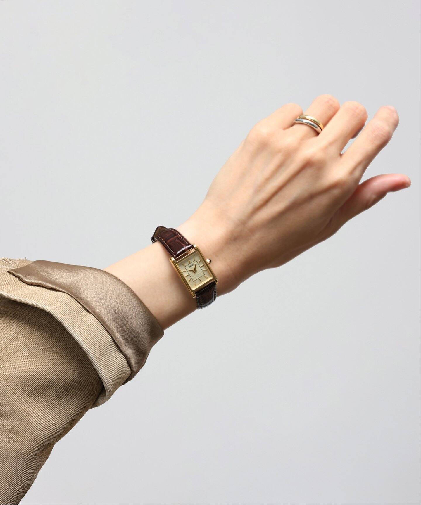 SEIKO / セイコー】ESSENTIALS SWR066（新品）｜HIROB（ヒロブ）の通販