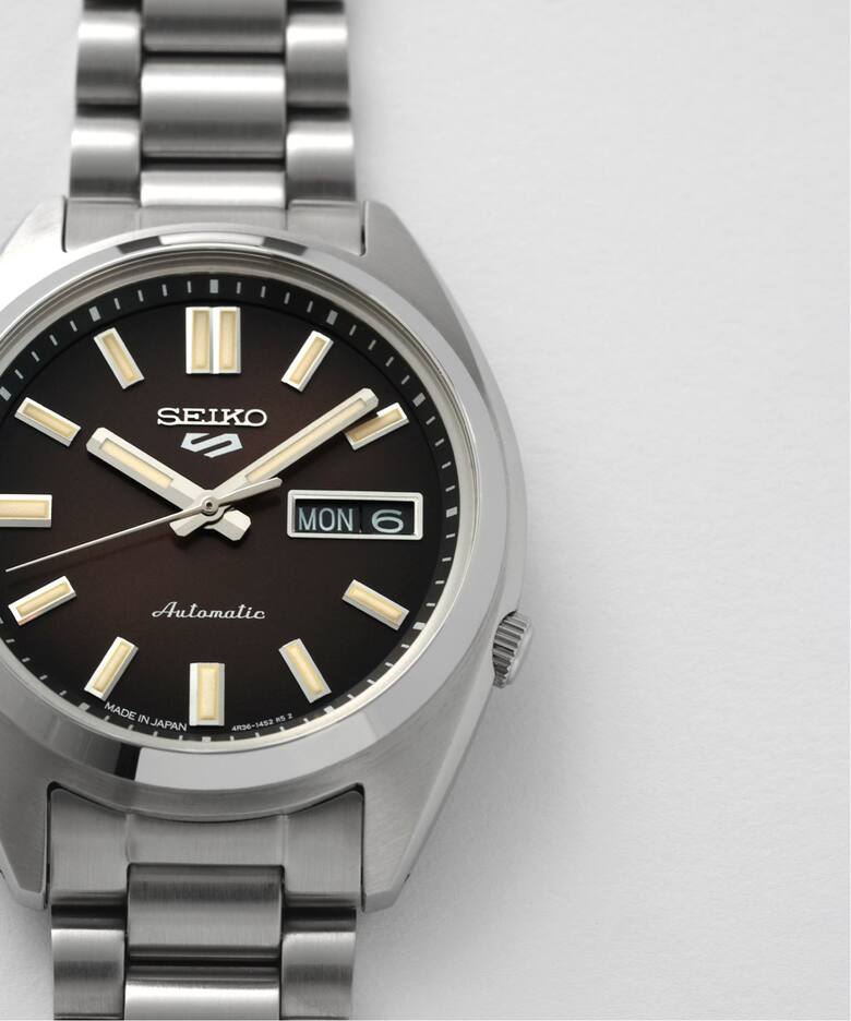 SEIKO 5 SPORTS Exclusive JS x HIROB SBSA297（新品）｜HIROB（ヒロブ 
