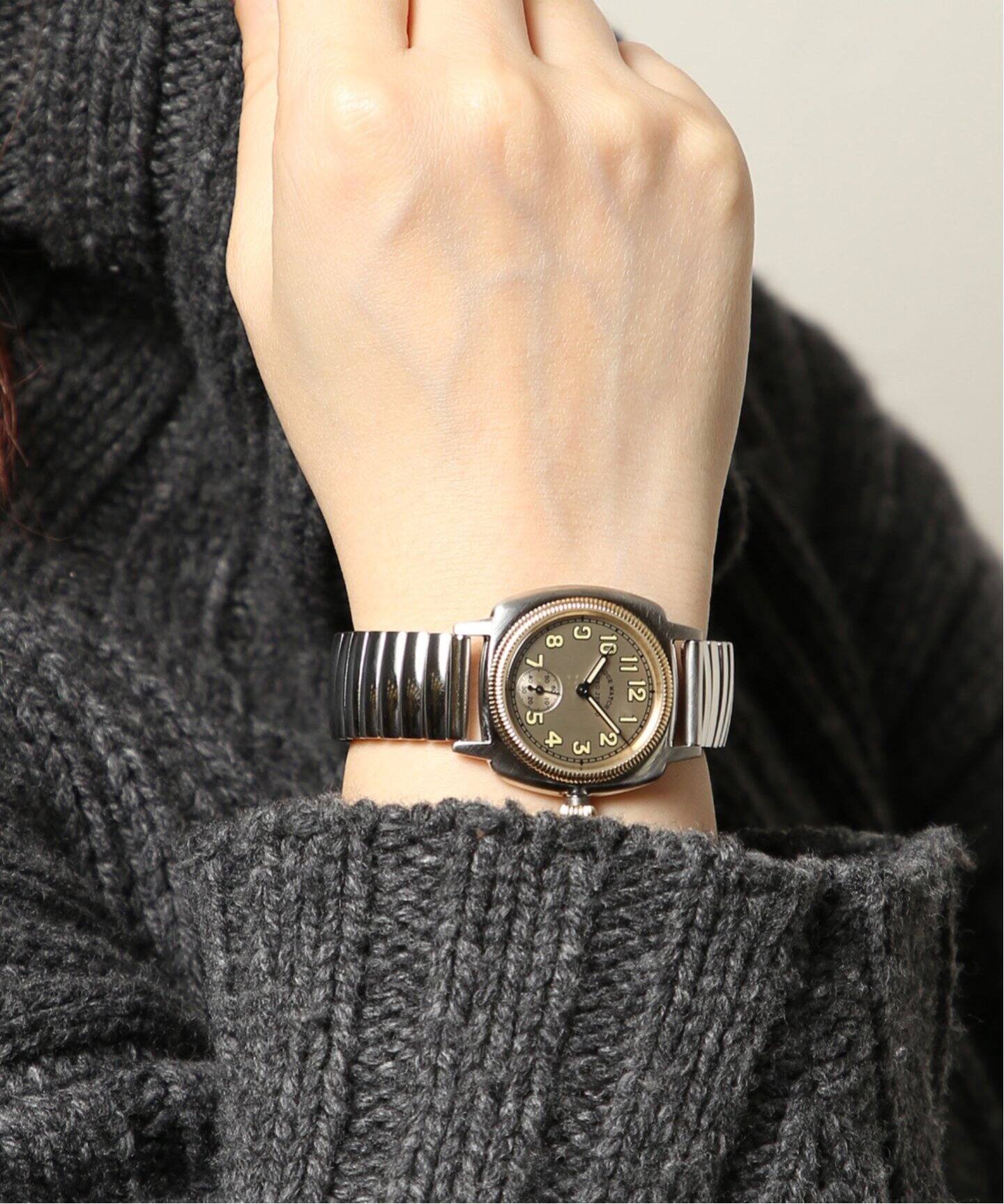 時計 VAGUE WATCH CO. coussin 32mm ヴァーグウォッチカンパニー【VAGUE WATCH Co.】Coussin - Aged