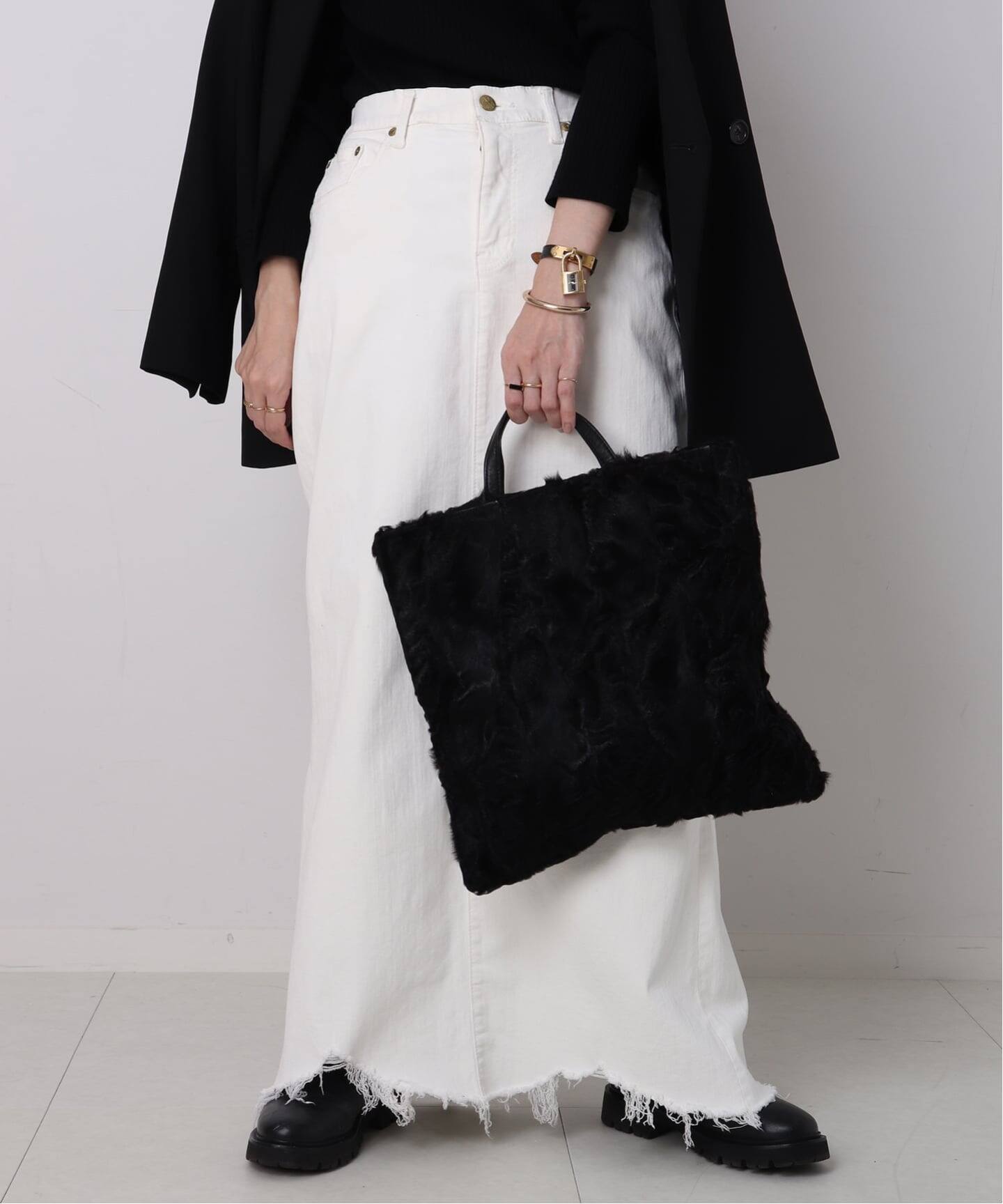 LOEWE ✨️ロエベ　リアルファー トートバッグ　ブラック VINTAGE LOEWE/ロエベ】トートバッグ fur（トートバッグ）｜DECOUVERTE