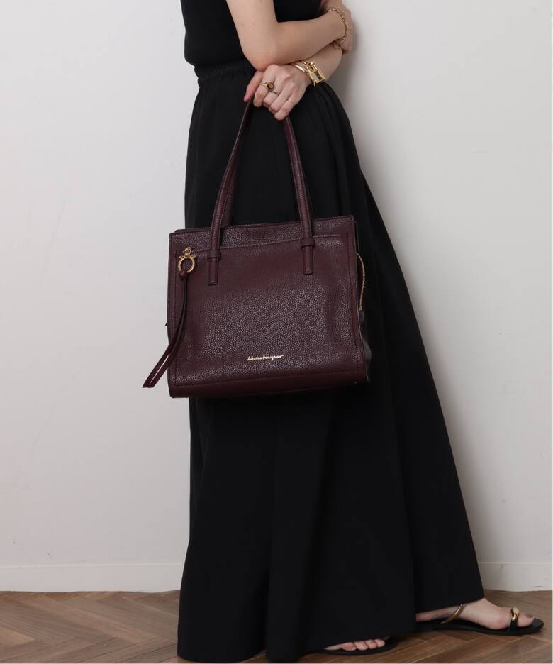 VINTAGE FERRAGAMO/フェラガモ】 Gancini トートバッグ（トートバッグ 