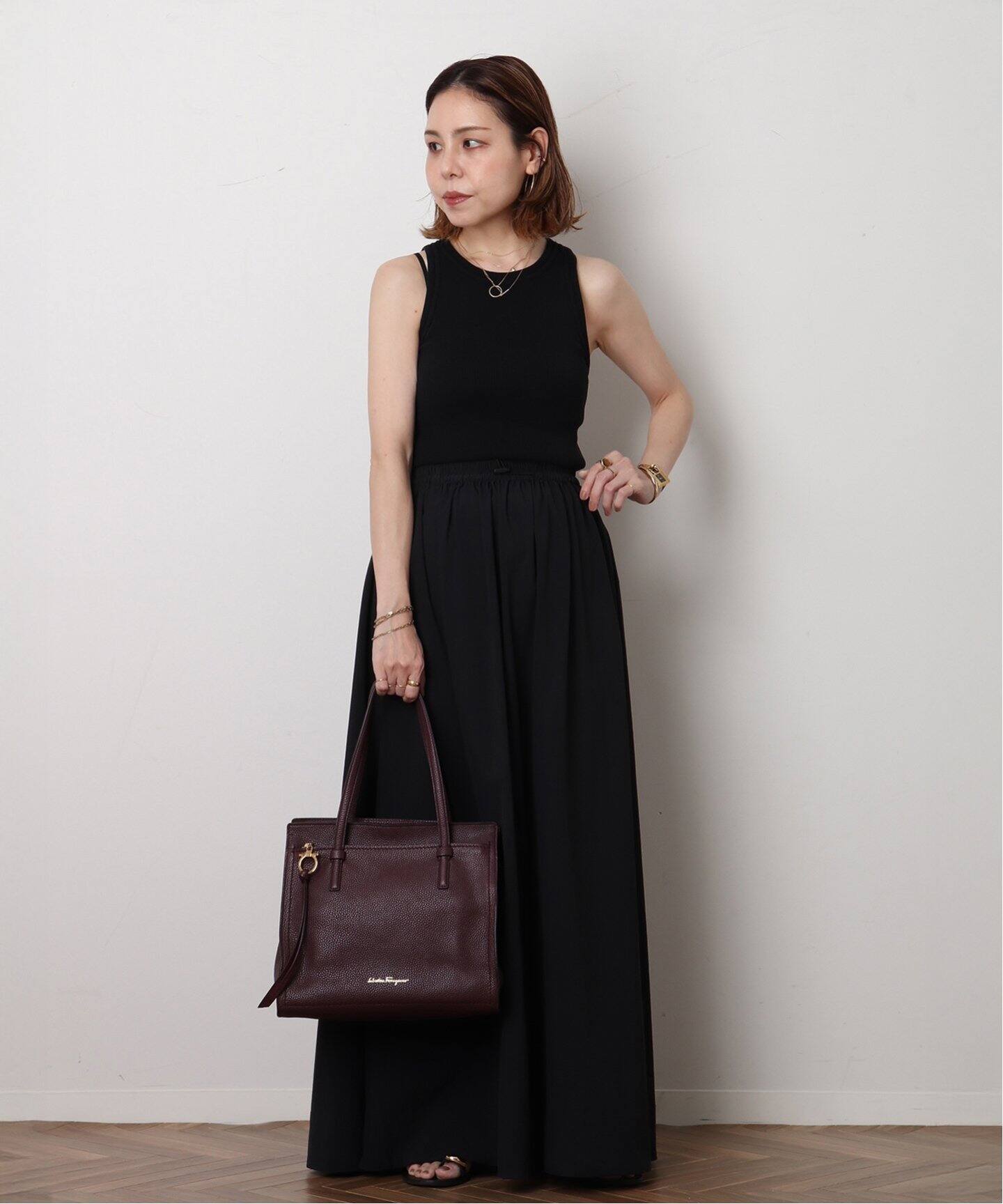 ☆人気☆【FERRAGAMO】☆GANCINI スモール トートバッ.グ☆ VINTAGE FERRAGAMO/フェラガモ】 Gancini トートバッグ（トート