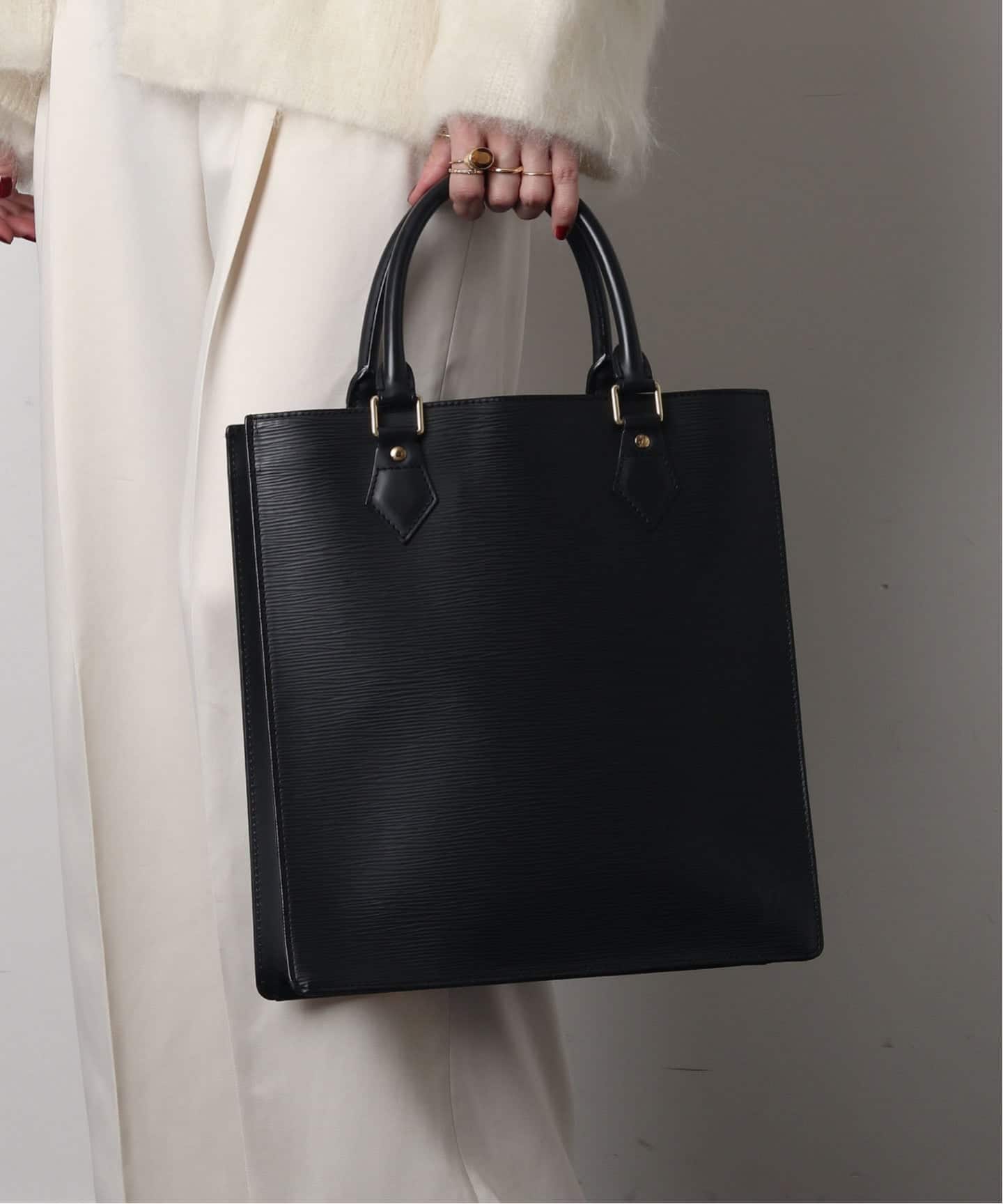 VINTAGE LOUIS VUITTON/ルイ ヴィトン】Sac plat pm epi（トートバッグ