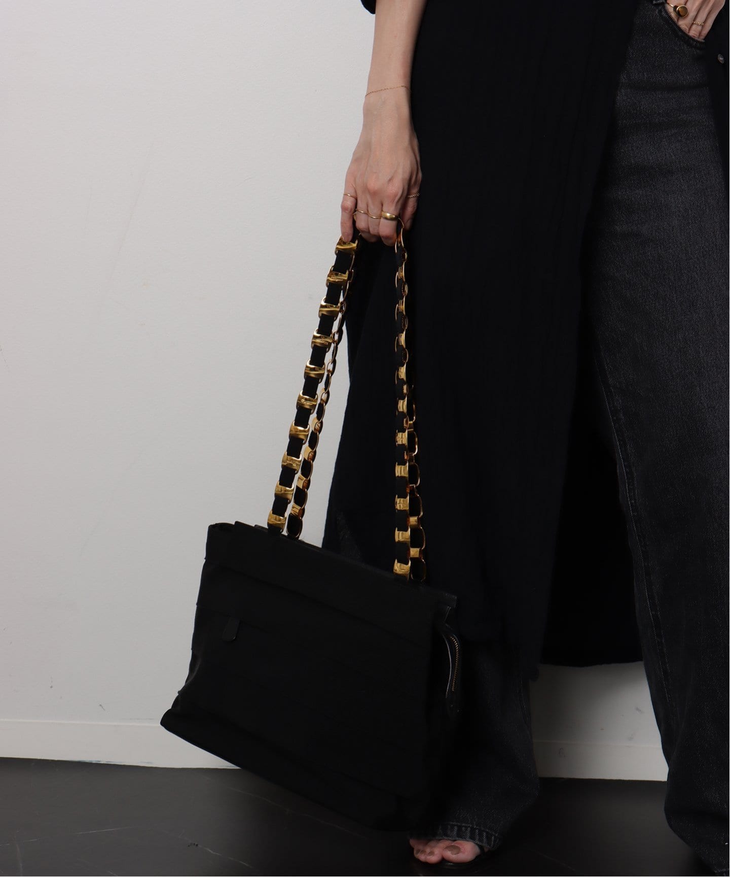 希少 ヴィンテージ フェラガモ ヴァラ サッチェルバッグ ナイロン ブラック 黒 VINTAGE FERRAGAMO/フェラガモ】 Vara トートバッグ 34（トートバッグ