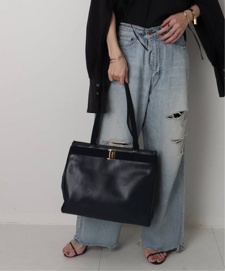 VINTAGE FERRAGAMO/フェラガモ】 Vara トートバッグ（トートバッグ 