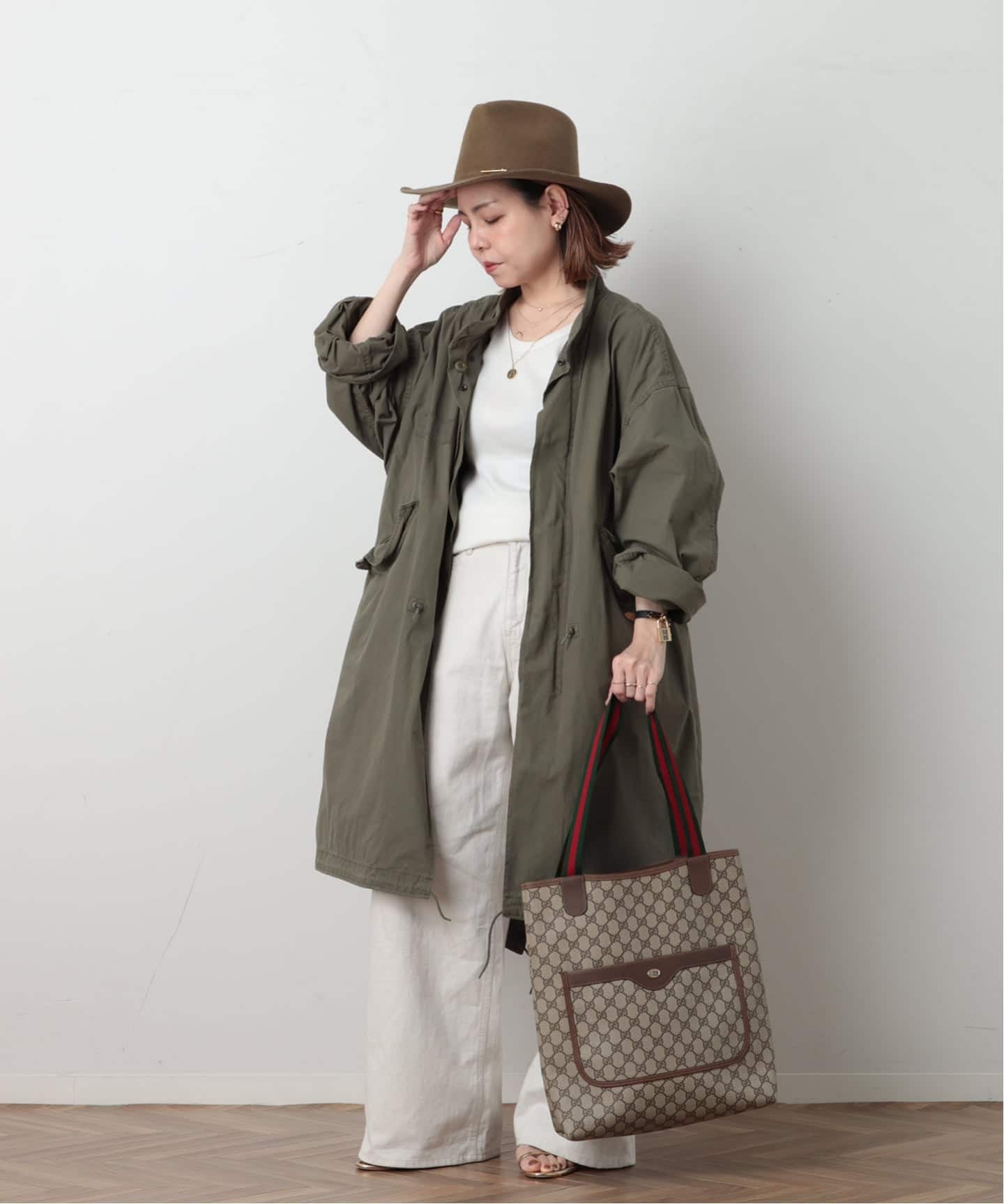 VINTAGE GUCCI/グッチ】トートバッグ gg web（トートバッグ