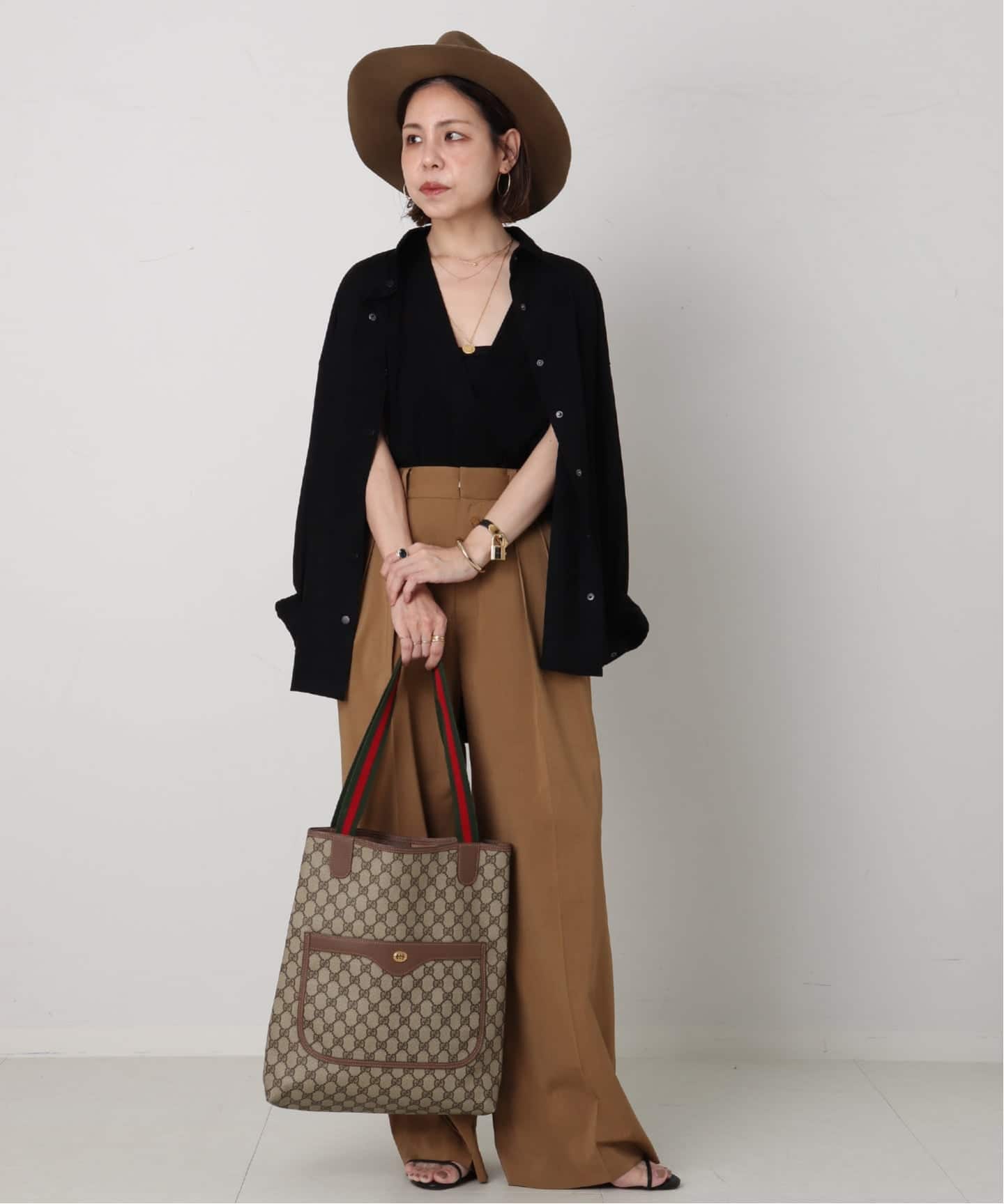 VINTAGE GUCCI /グッチ】トートバッグ gg web（トートバッグ