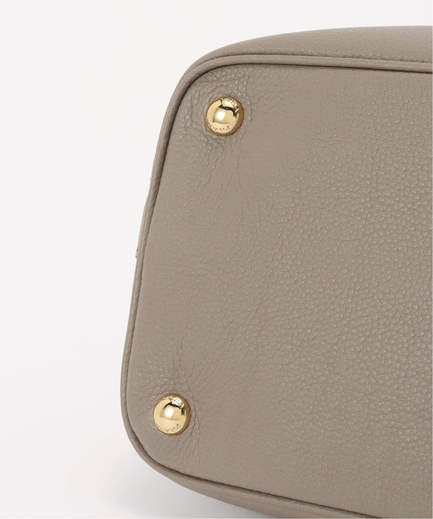 VINTAGE PRADA/プラダ】 vitello dino tote 2way leather（トート