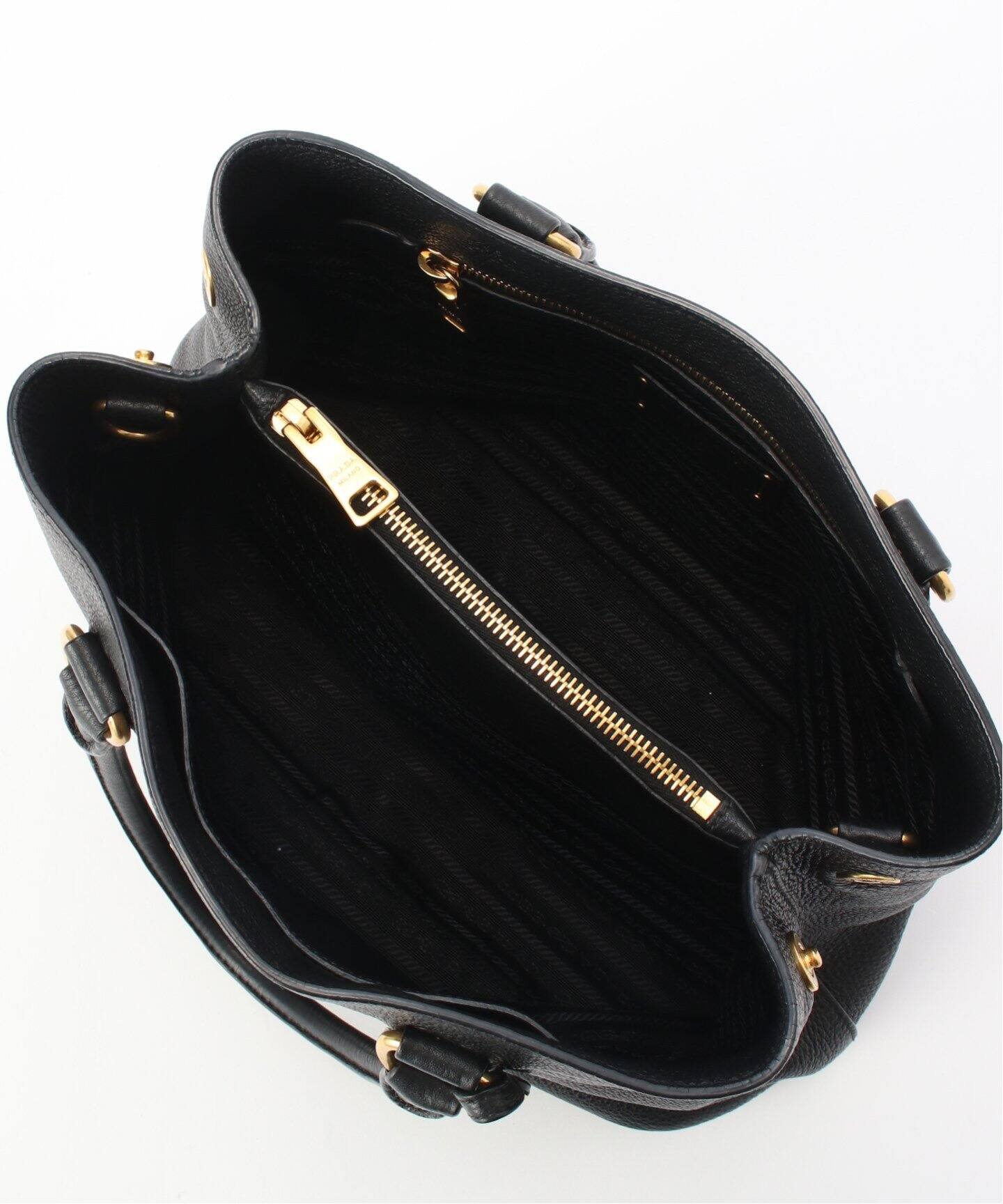 PRADA vintage プラダ レザー トートバッグ ハンドバッグ Prada レザー トートバッグ | ブラック | FARFETCH JP