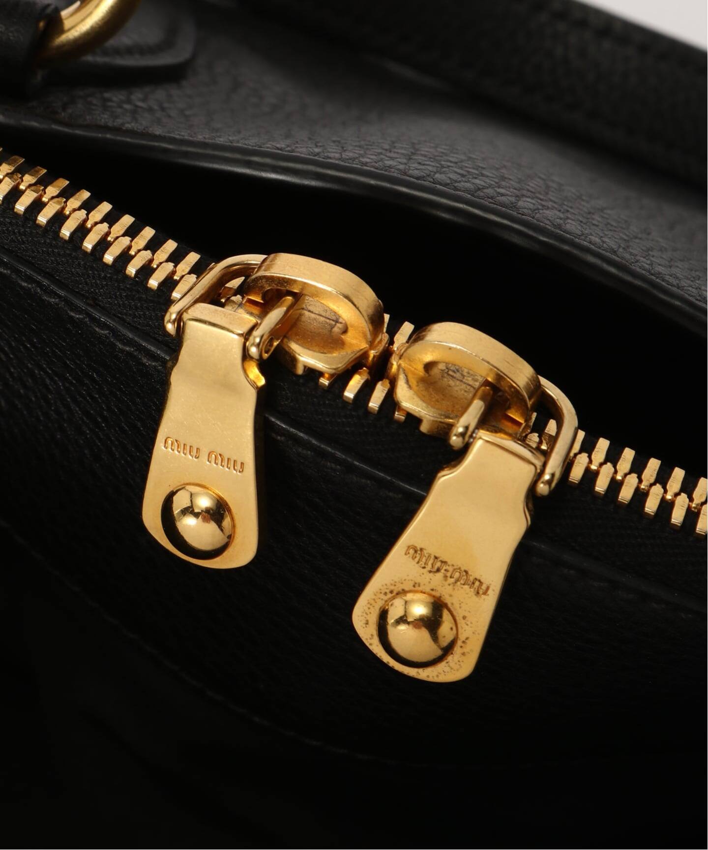 ２時間のみ値下げ　早いもの勝ちミュウミュウ　MIUMIU セカンドバック　美品 楽天市場】ミュウミュウ（クラッチバッグ・セカンドバッグ｜レディース