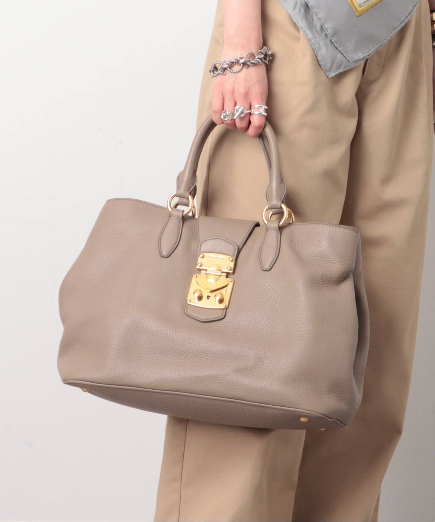 MIU MIU/ミュウミュウ】2way tote bag（トートバッグ）｜ENSEMBLE 