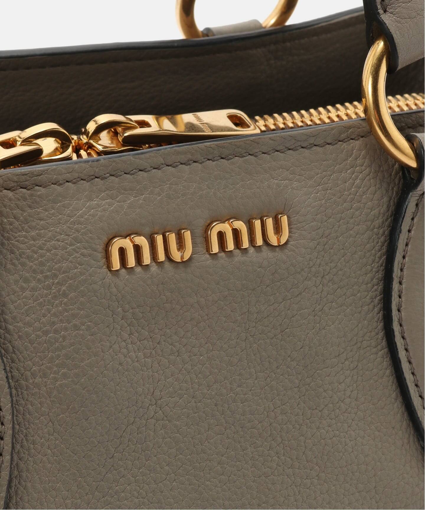 ミュウミュウ♪Eミアン2袋 楽天市場】【バッグ】Miu Miu ミュウ ミュウ ミュウミュウ