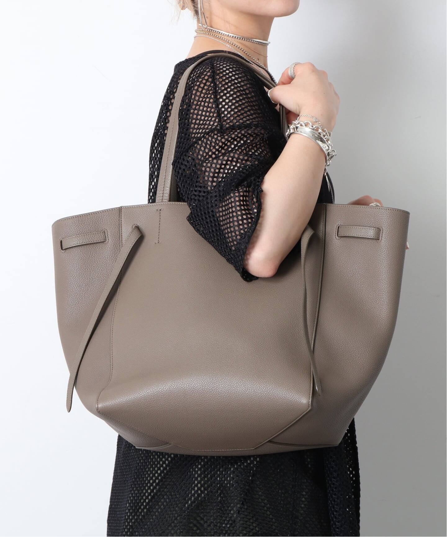 【CELINE/セリーヌ】Cabas phantom tote グレージュ カバファントムトートバッグスモール グレージュ ヴィンテージ