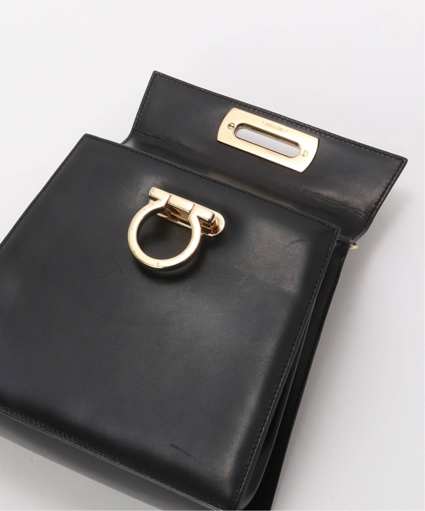 VINTAGE FERRAGAMO/フェラガモ】 Gancini 2wayバッグ（ハンドバッグ