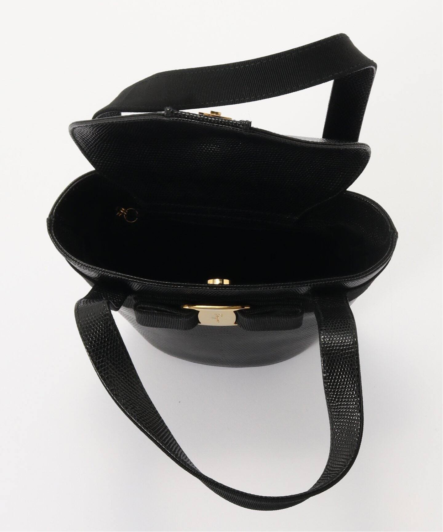 洗練感♪ FERRAGAMO VARA ハンドバッグ VINTAGE FERRAGAMO/フェラガモ】Vara ハンドバッグ