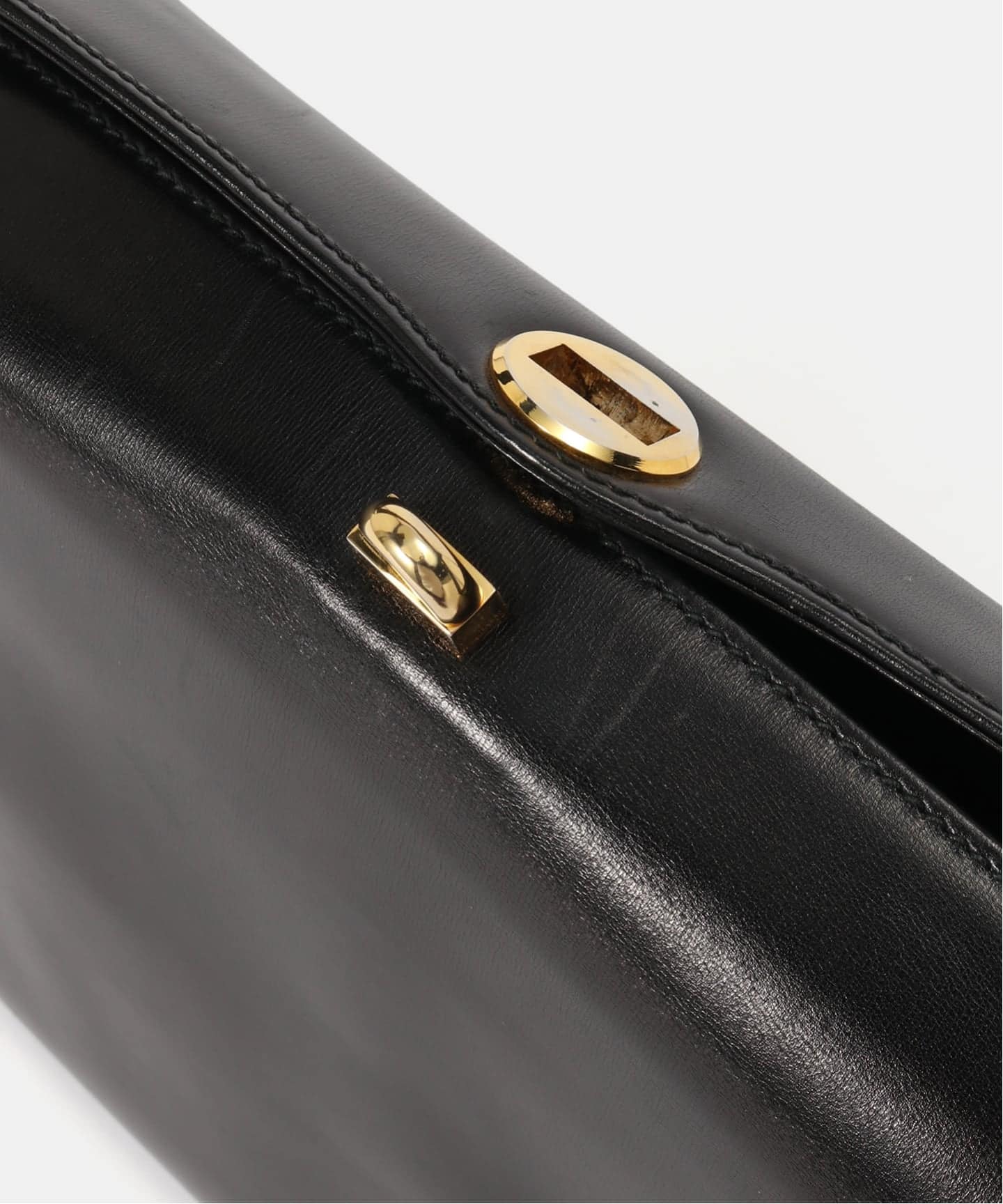 GUCCI オールドグッチ ハンドバッグ ブラック 金色の留め具 VINTAGE GUCCI/グッチ】ハンドバッグ（ハンドバッグ）｜DECOUVERTE