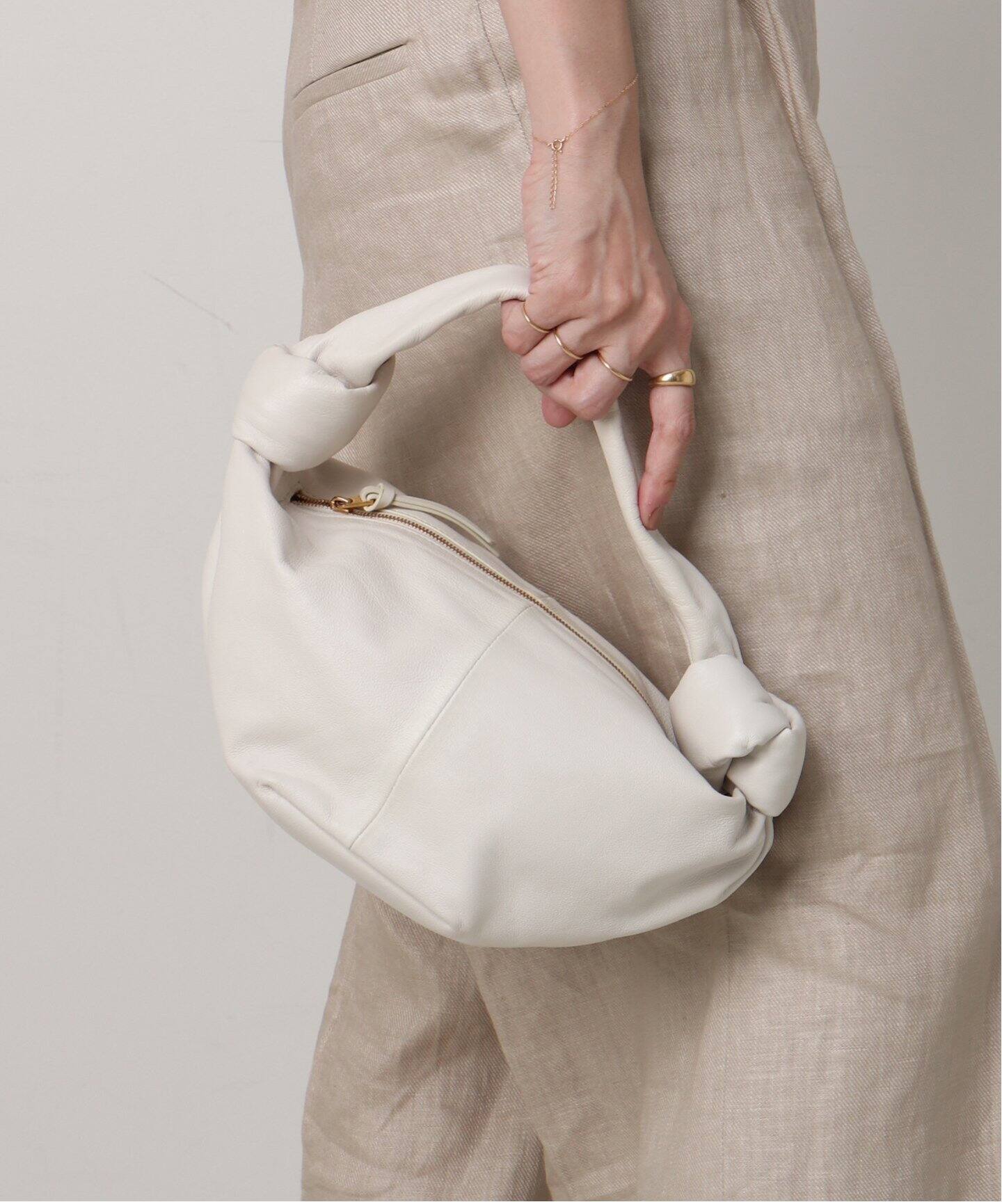 BOTTEGA VENETA/ボッテガ ヴェネタ】Double knot（ハンドバッグ 