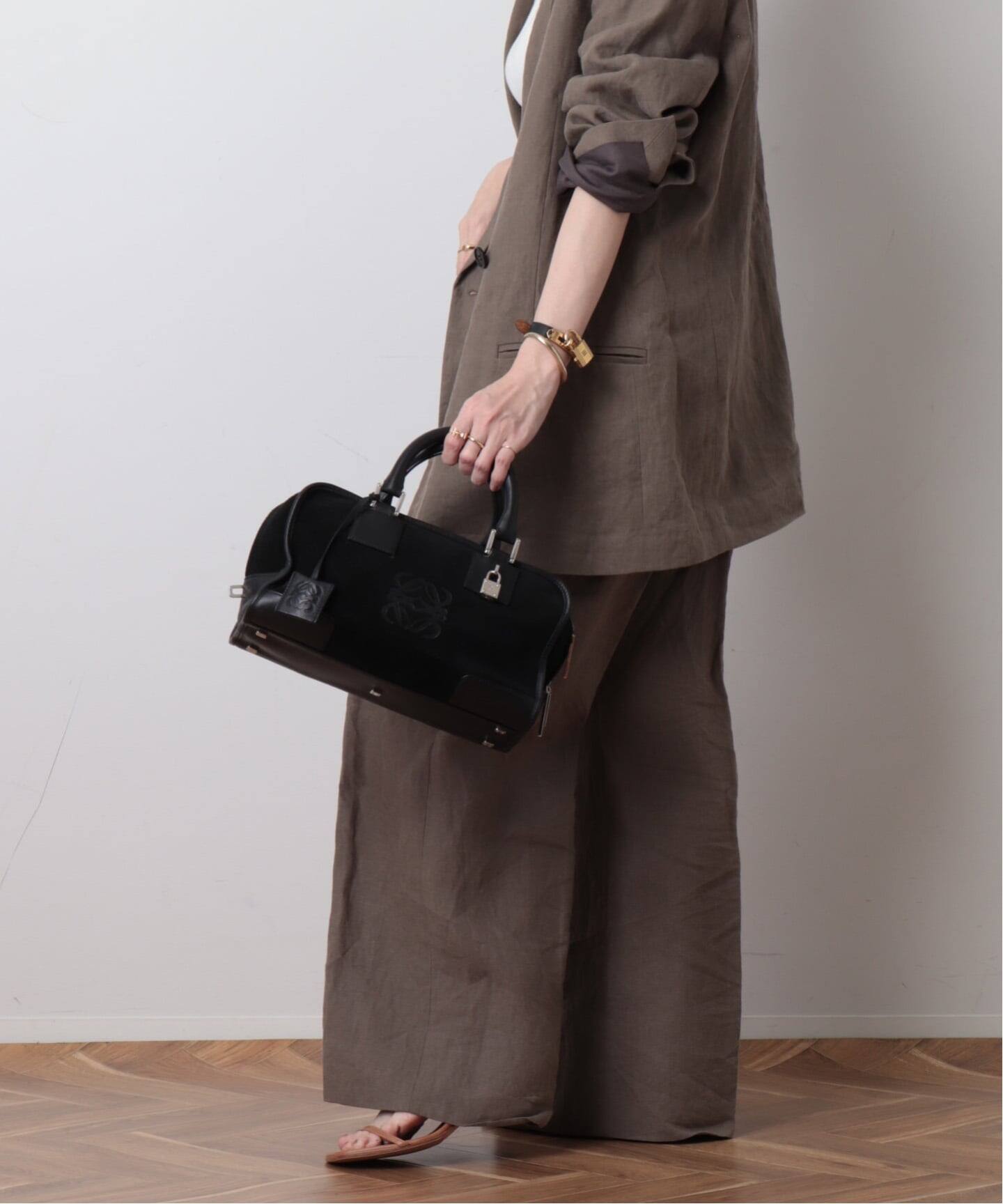 VINTAGE LOEWE/ロエベ】 Amazona 28 suede（ハンドバッグ