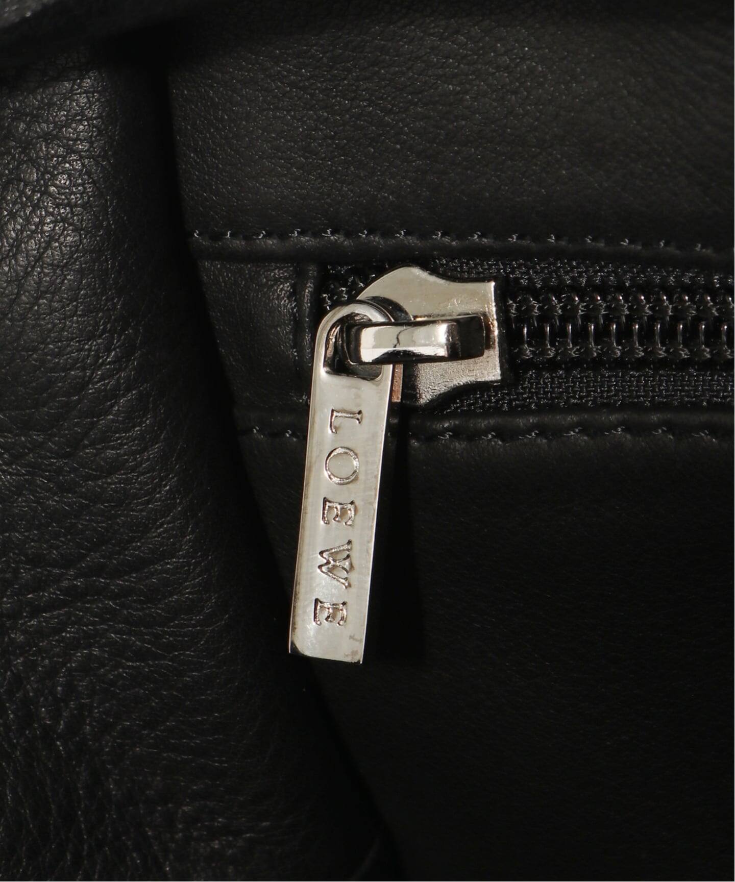 VINTAGE LOEWE/ロエベ】 Amazona 28 suede（ハンドバッグ