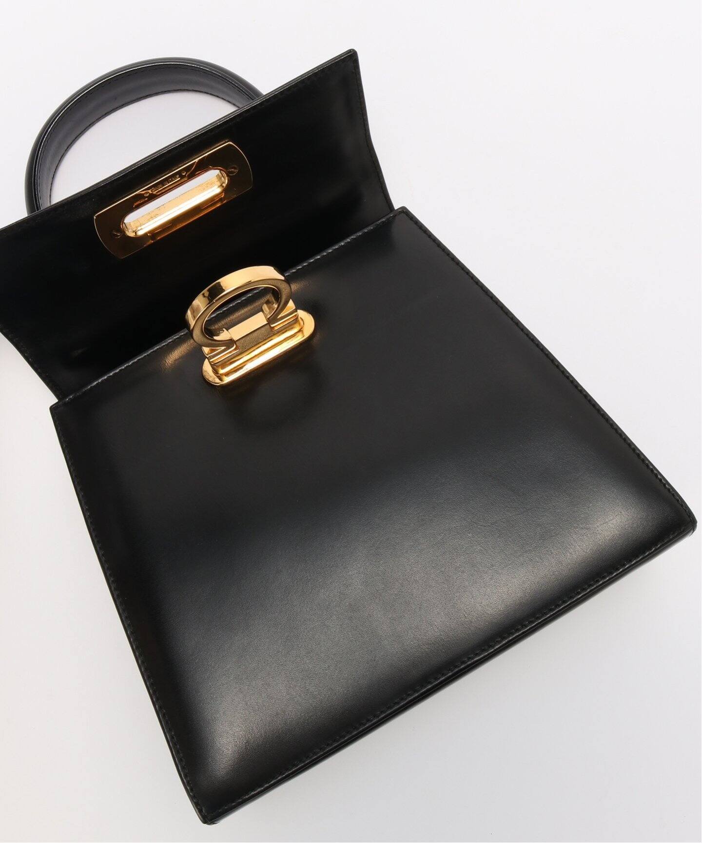 VINTAGE FERRAGAMO/フェラガモ】 Gancini 2wayバッグ（ハンドバッグ