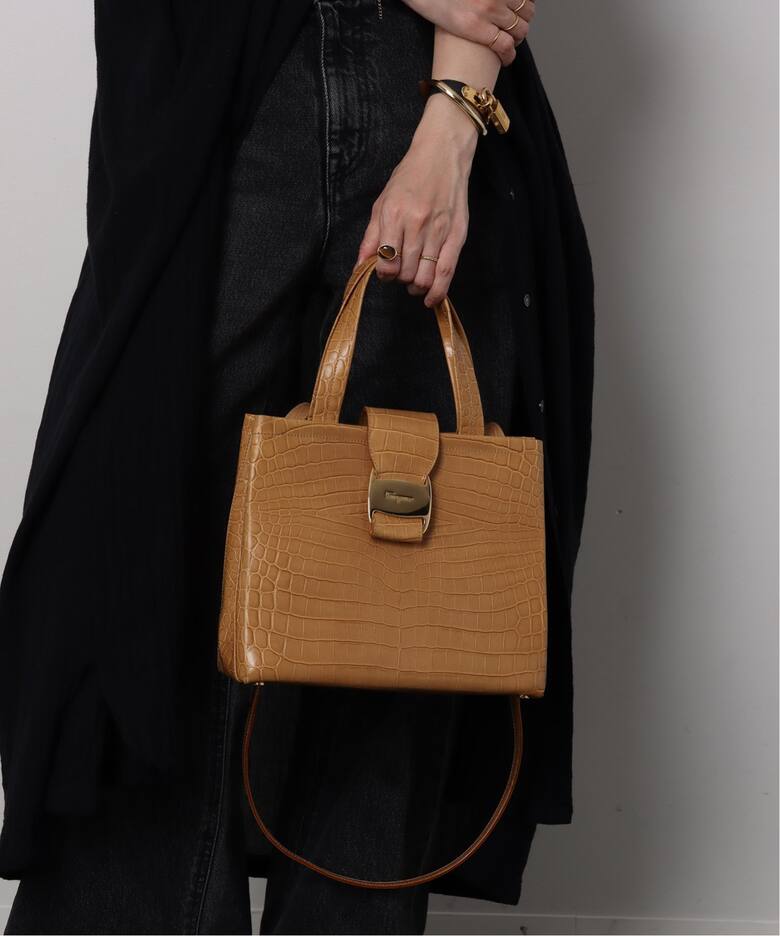 VINTAGE FERRAGAMO/フェラガモ】Vara 2wayバッグ（ハンドバッグ