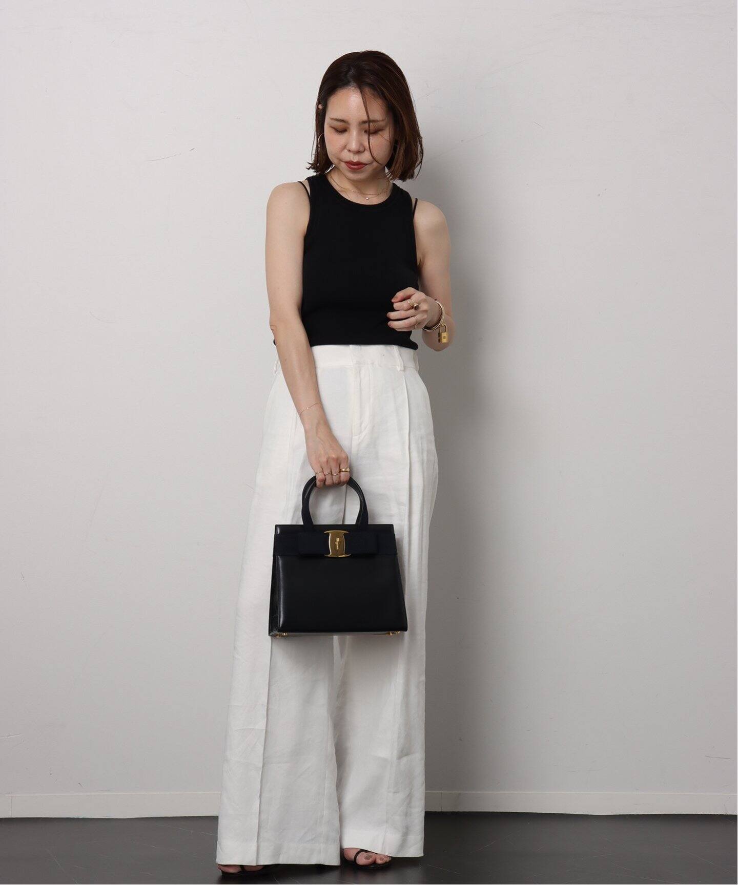 VINTAGE FERRAGAMO/フェラガモ】 Vara 2wayバッグ（ハンドバッグ