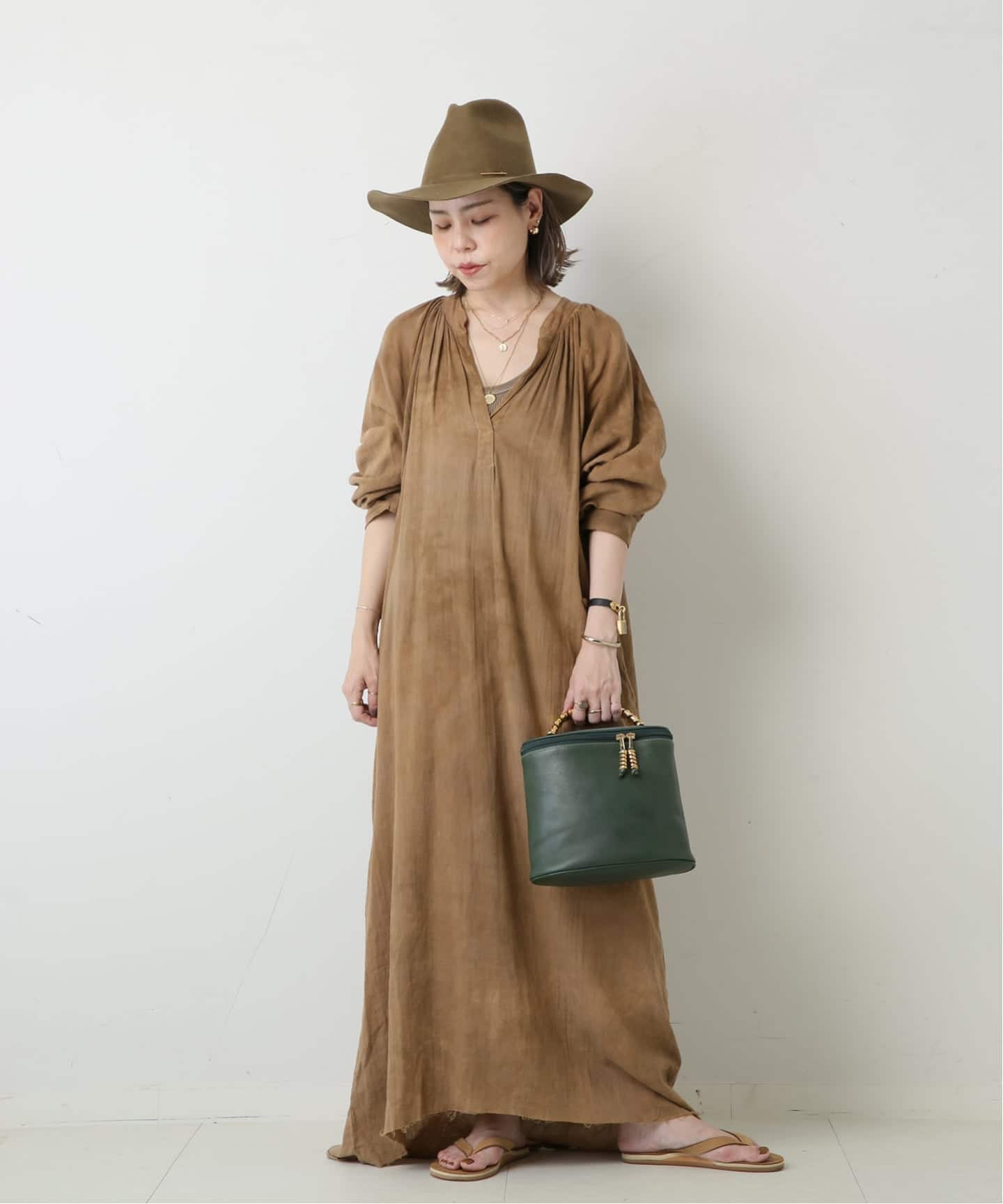 ロエベ（LOEWE）ベラスケス　レザーバニティバック　　ブラウン　ハンドバッグ VINTAGE LOEWE/ロエベ】Velasquez バニティバッグ（ハンドバッグ