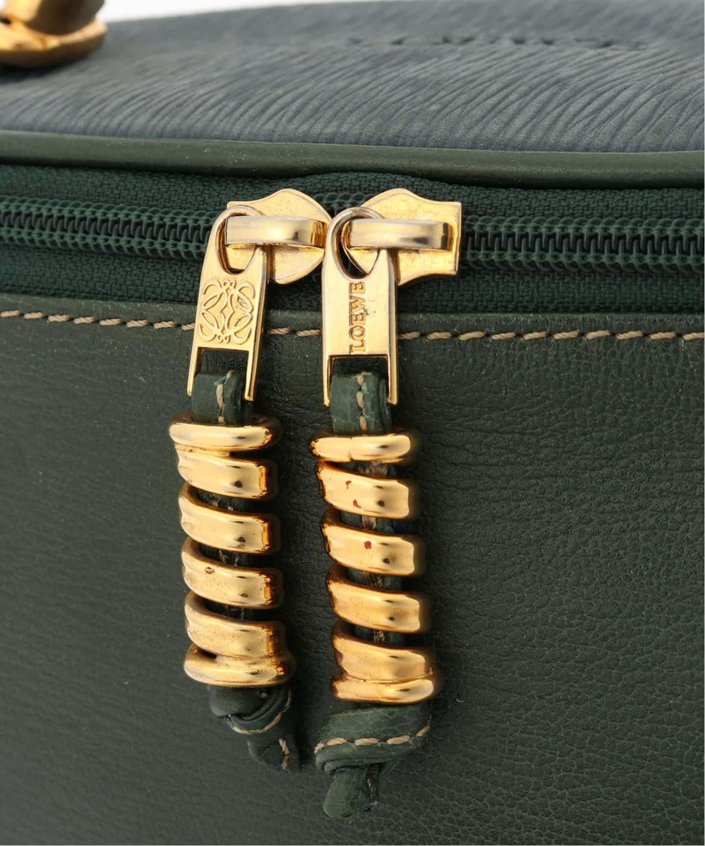 VINTAGE LOEWE/ロエベ】Velasquez バニティバッグ（ハンドバッグ